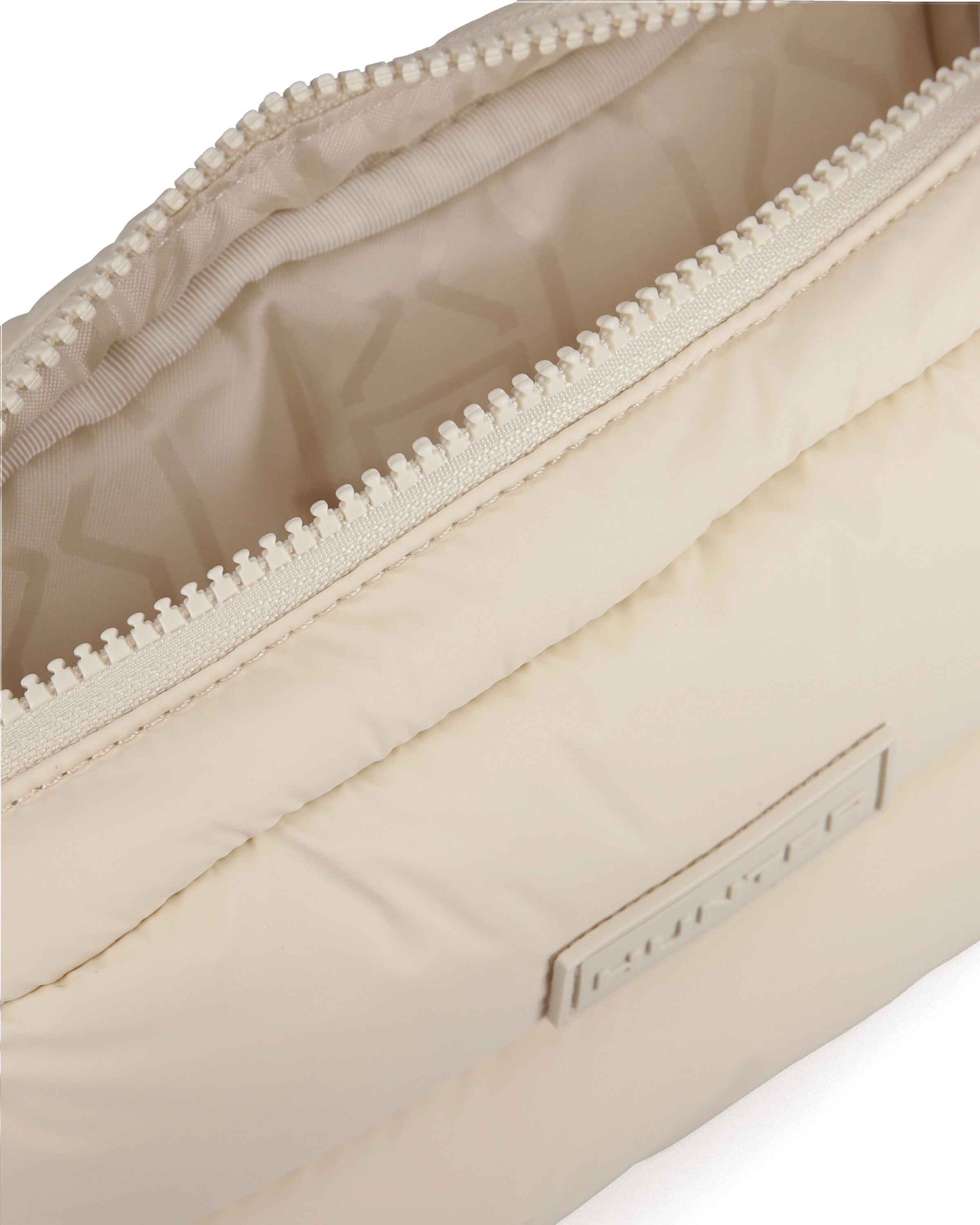 HUNTER「イントレピッド エクストラ パフド クロスボディ」|ショルダー・メッセンジャー|