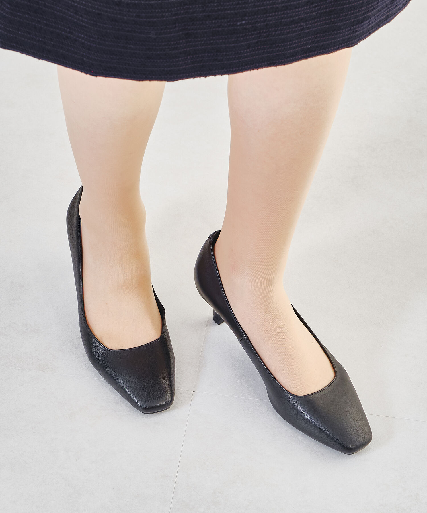 ORiental TRaffic「【本革/通勤/リクルート】スクエアトゥブラックパンプス/R-3103」|パンプス|