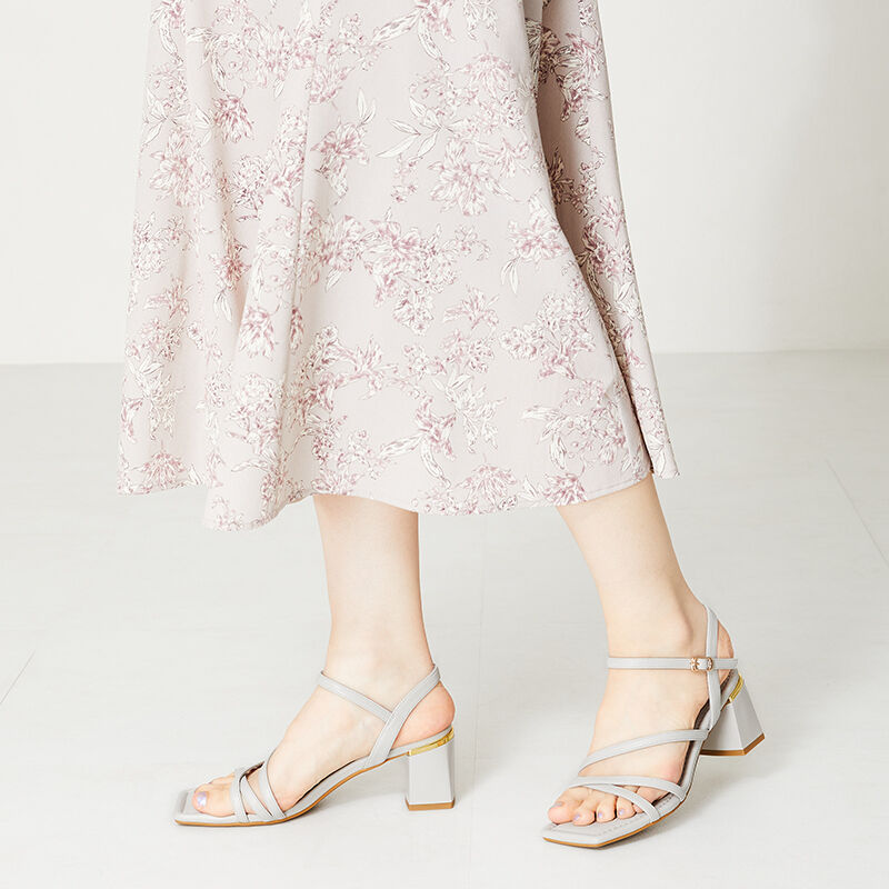 ORiental TRaffic「ナローストラップメタリックラインサンダル/41208」|サンダル|