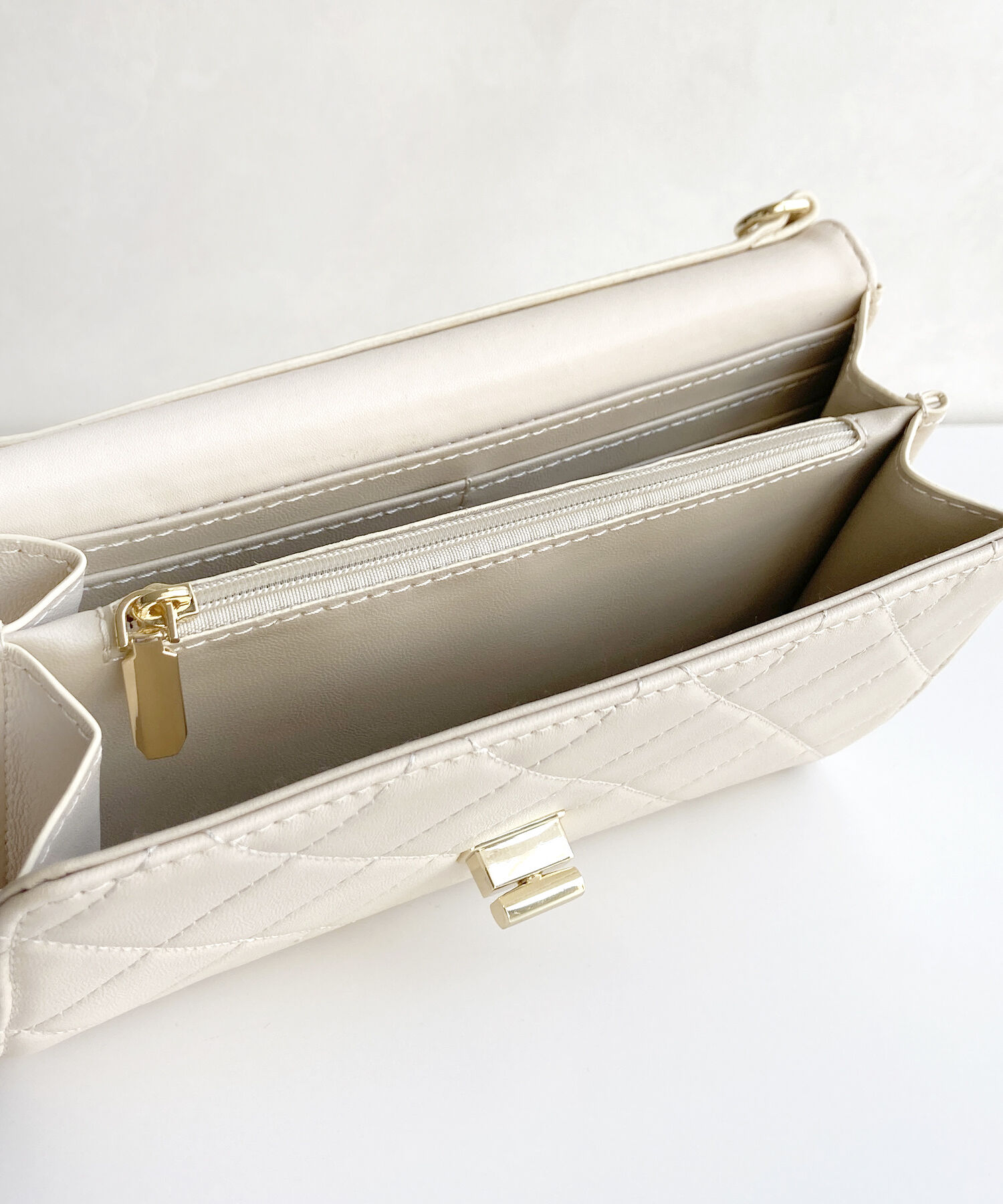 ORiental TRaffic「【BAG】キルティングお財布バッグ/BA-238 トレンド 人気 フェミニン カジュアル」|ショルダー・メッセンジャー|