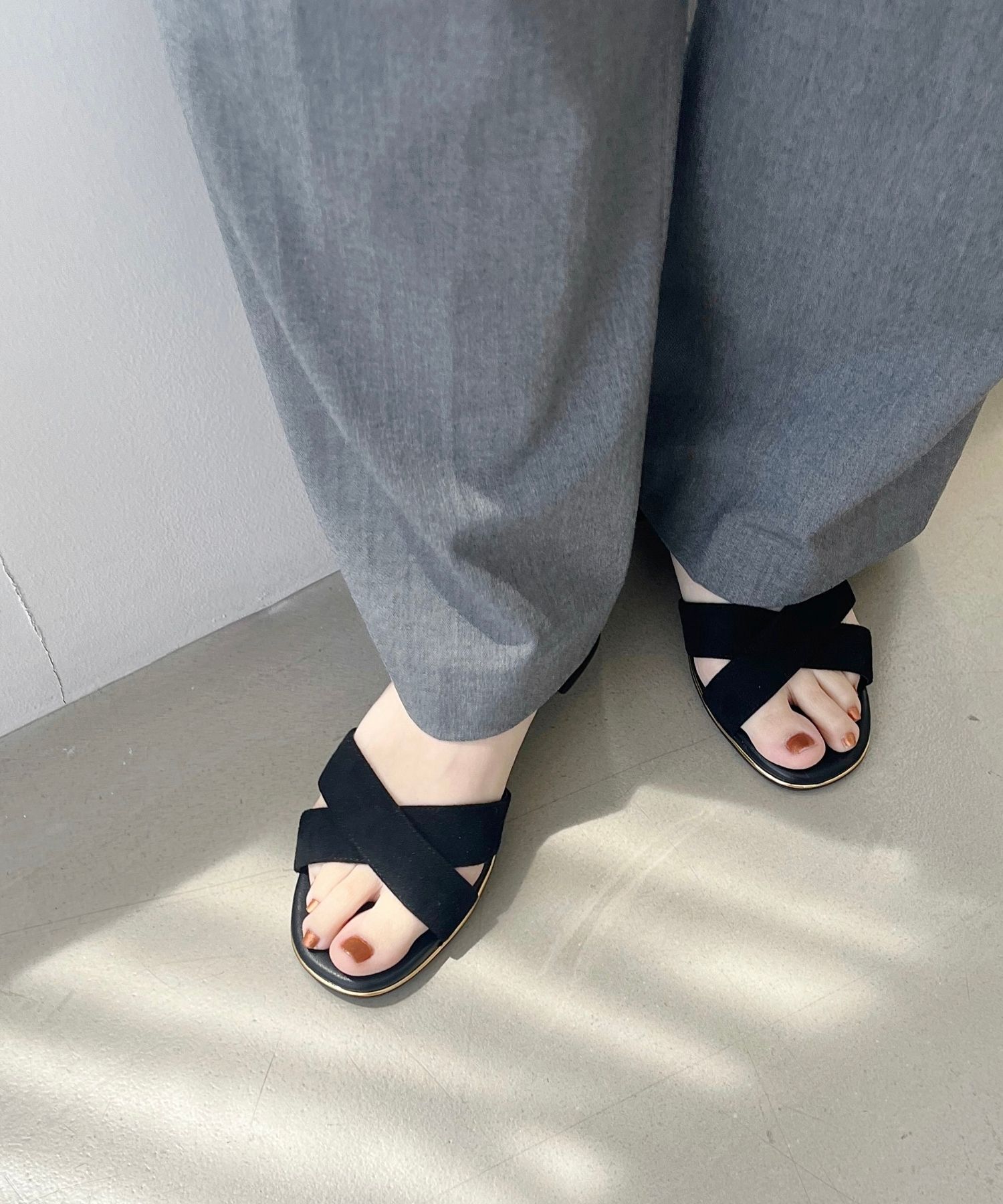 ORiental TRaffic「【WEB限定】クロスストラップメタリックラインサンダル/55201 サンダル トレンド 人気」|サンダル|