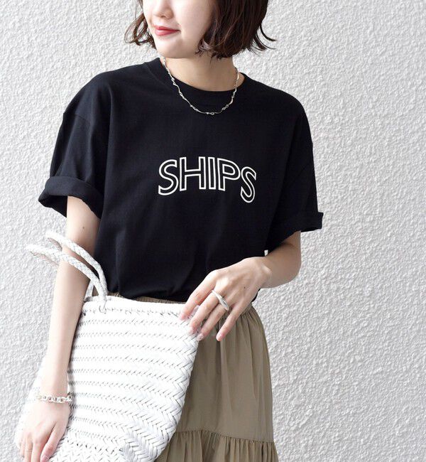 SHIPS for women「《一部追加予約》【WEB限定】 SHIPS ラウンド プリント ロゴ TEE」|Tシャツ・カットソー|