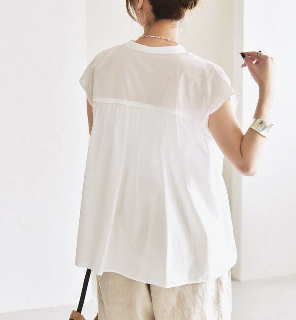 quaranciel「quaranciel:〈手洗い可能〉コットンボイル シアー ギャザー バンドカラー シャツ ブラウス」|シャツ・ブラウス|