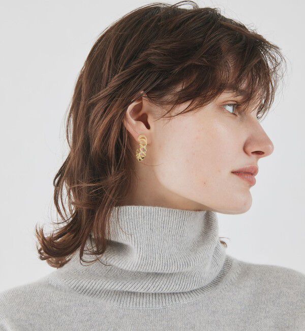 TOMORROWLAND GOODS「LEVENS JEWELS ツイストミニフープピアス」|ピアス|