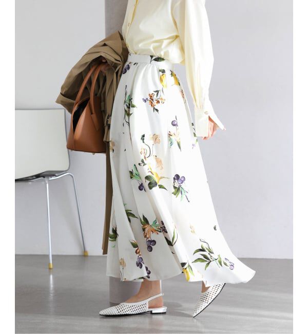  「《追加》【洗える】ボタニカルプリントスカート」|スカート|