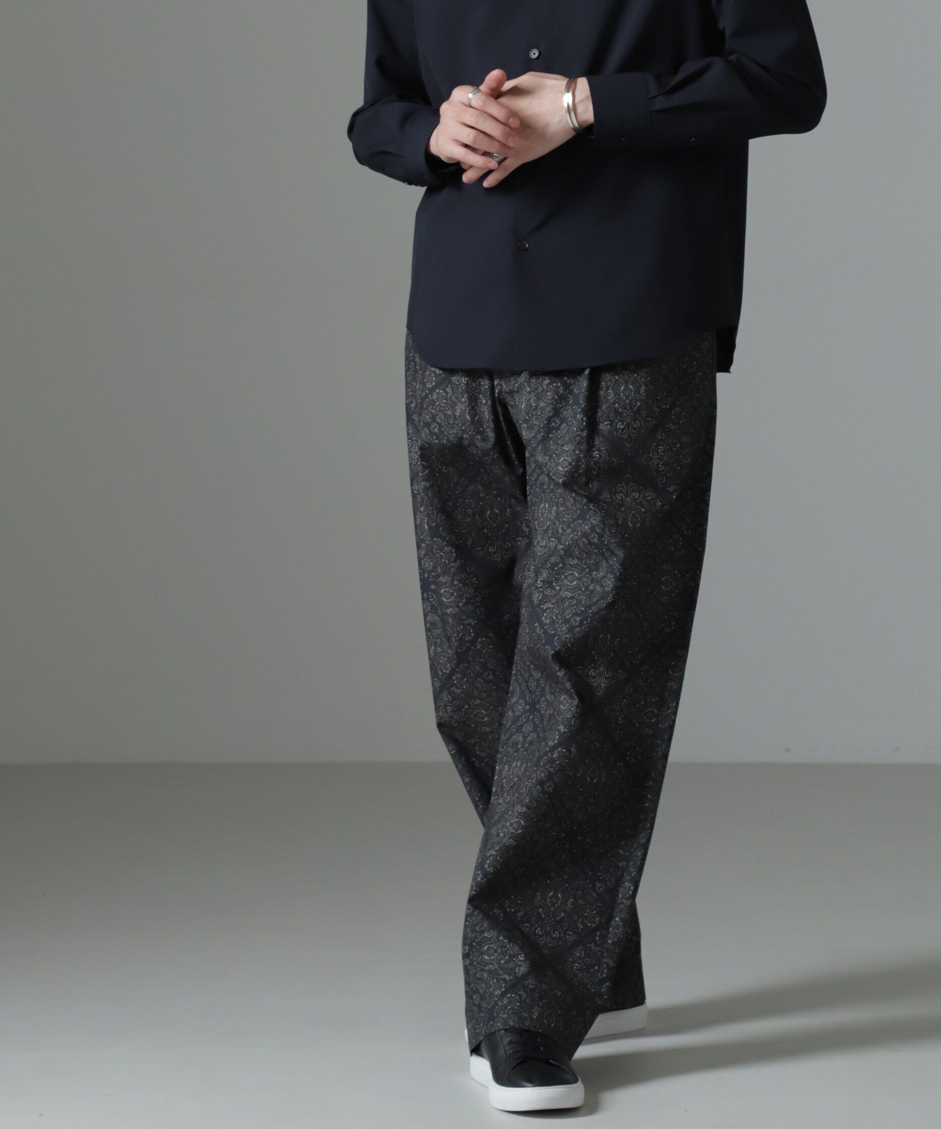 nano･universe「オリジナルパターンイージーパンツ」|チノ|パターン1