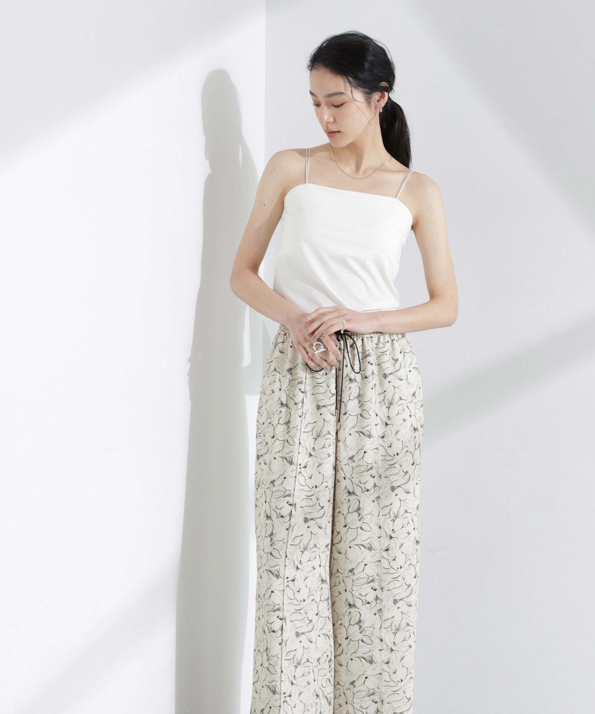  「ロンシャンオールドコレクション フラワーワイドパンツ」|その他|