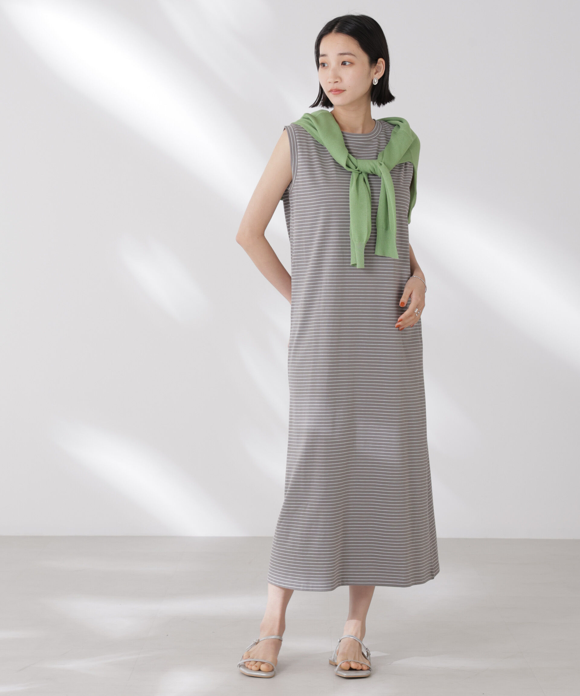 nano･universe「ボーダーノースリーブワンピース」|ワンピース|グレージュ3