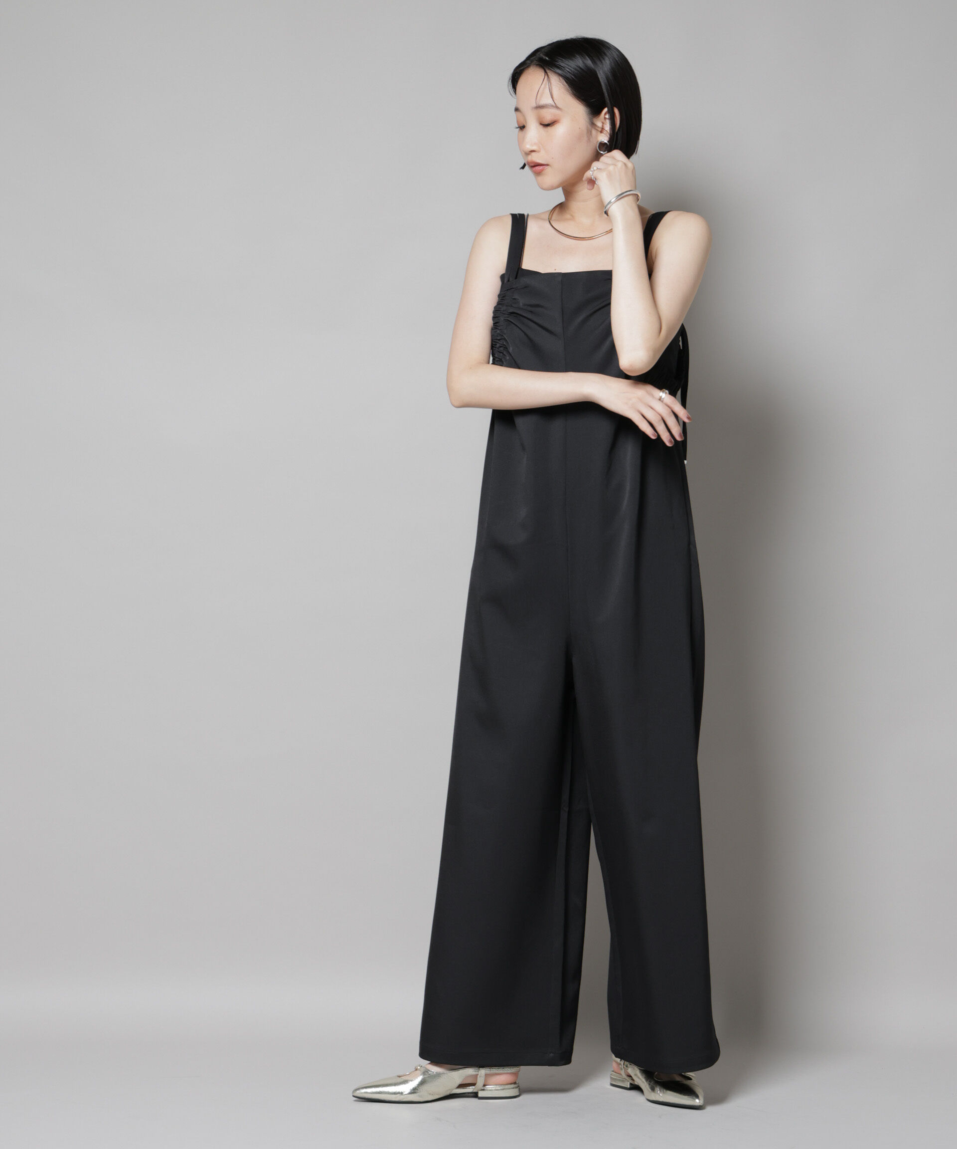 nano･universe「ギャザーデザインサロペットパンツ」|ワンピース|