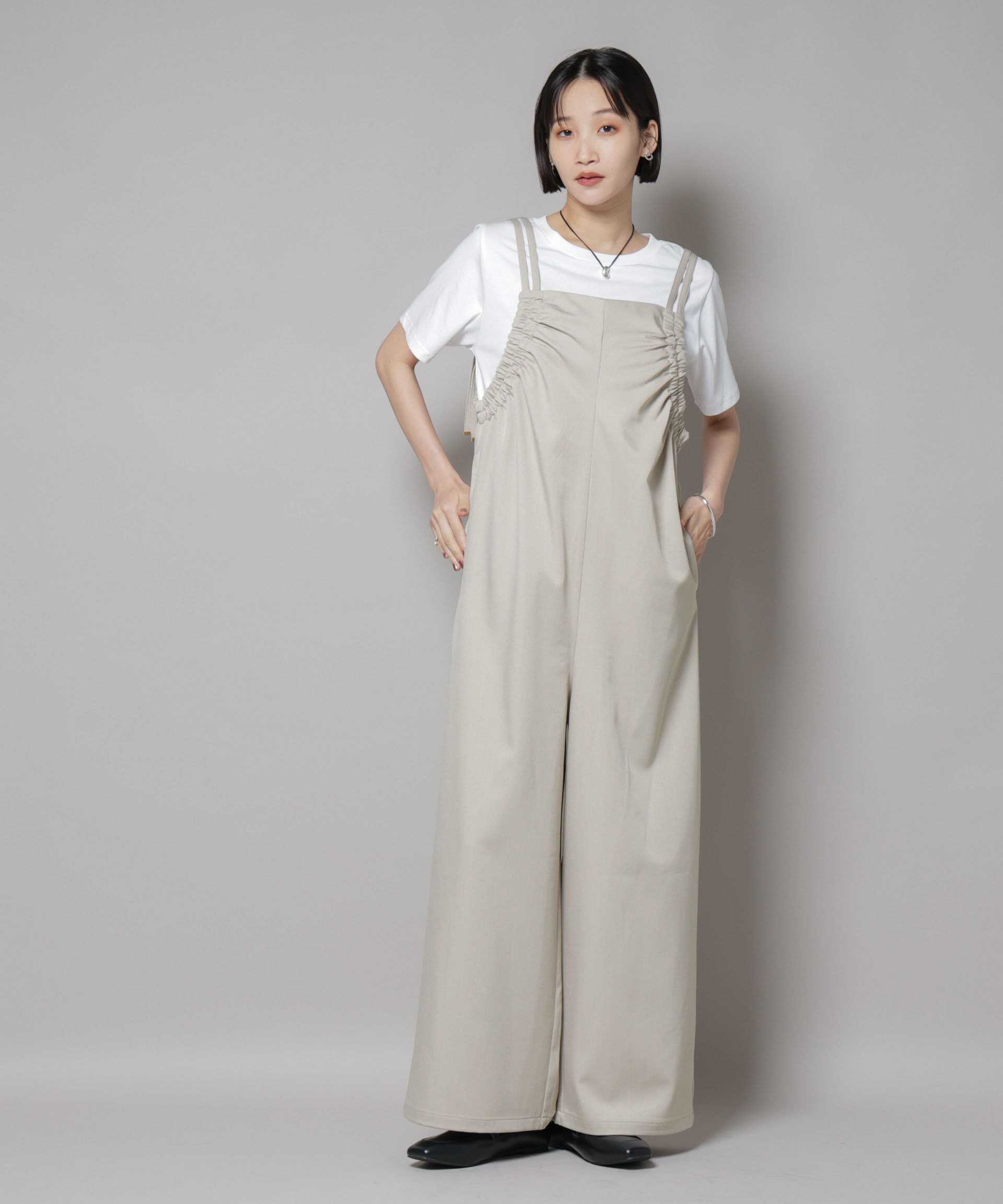 nano･universe「ギャザーデザインサロペットパンツ」|ワンピース|