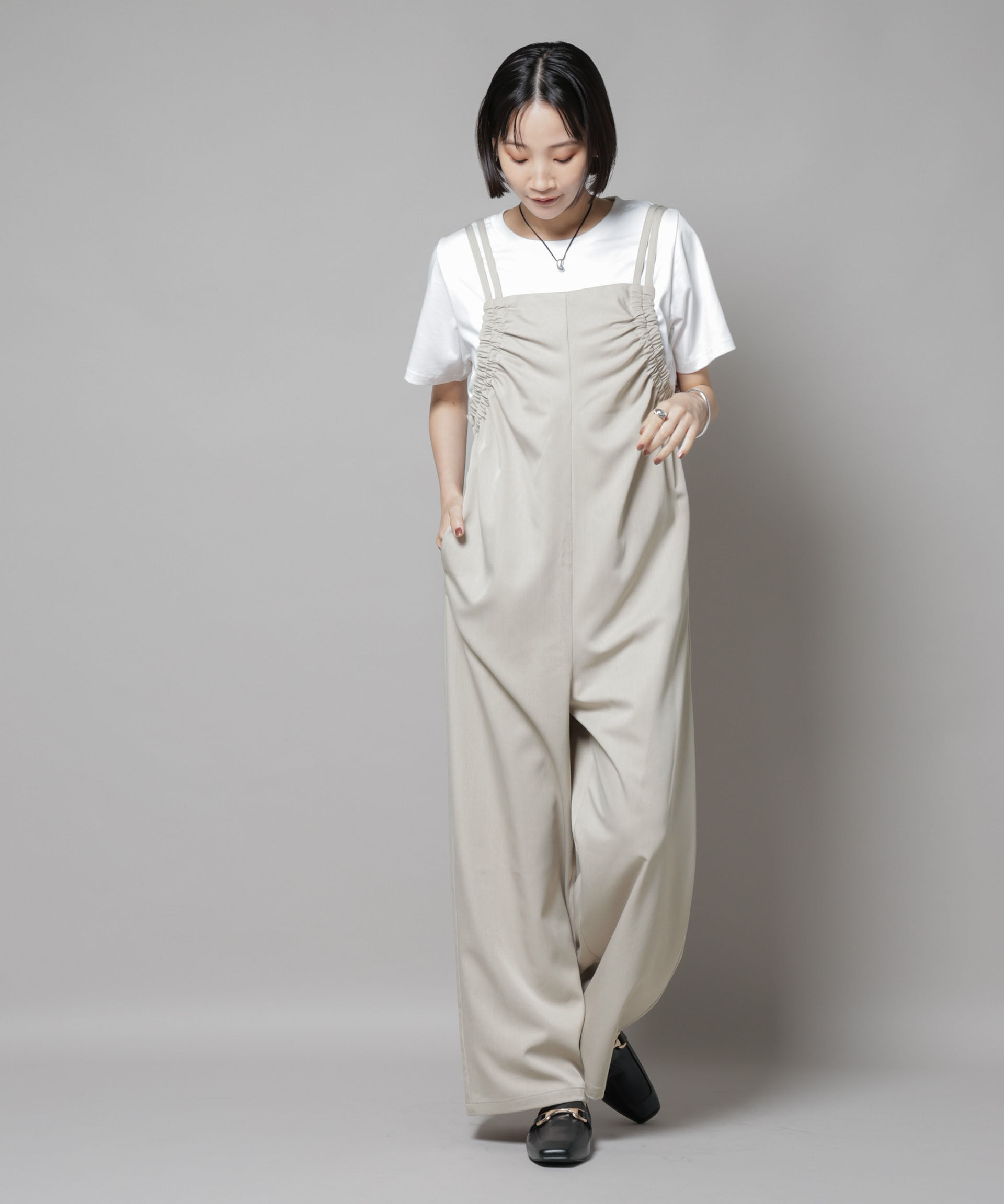 nano･universe「ギャザーデザインサロペットパンツ」|ワンピース|