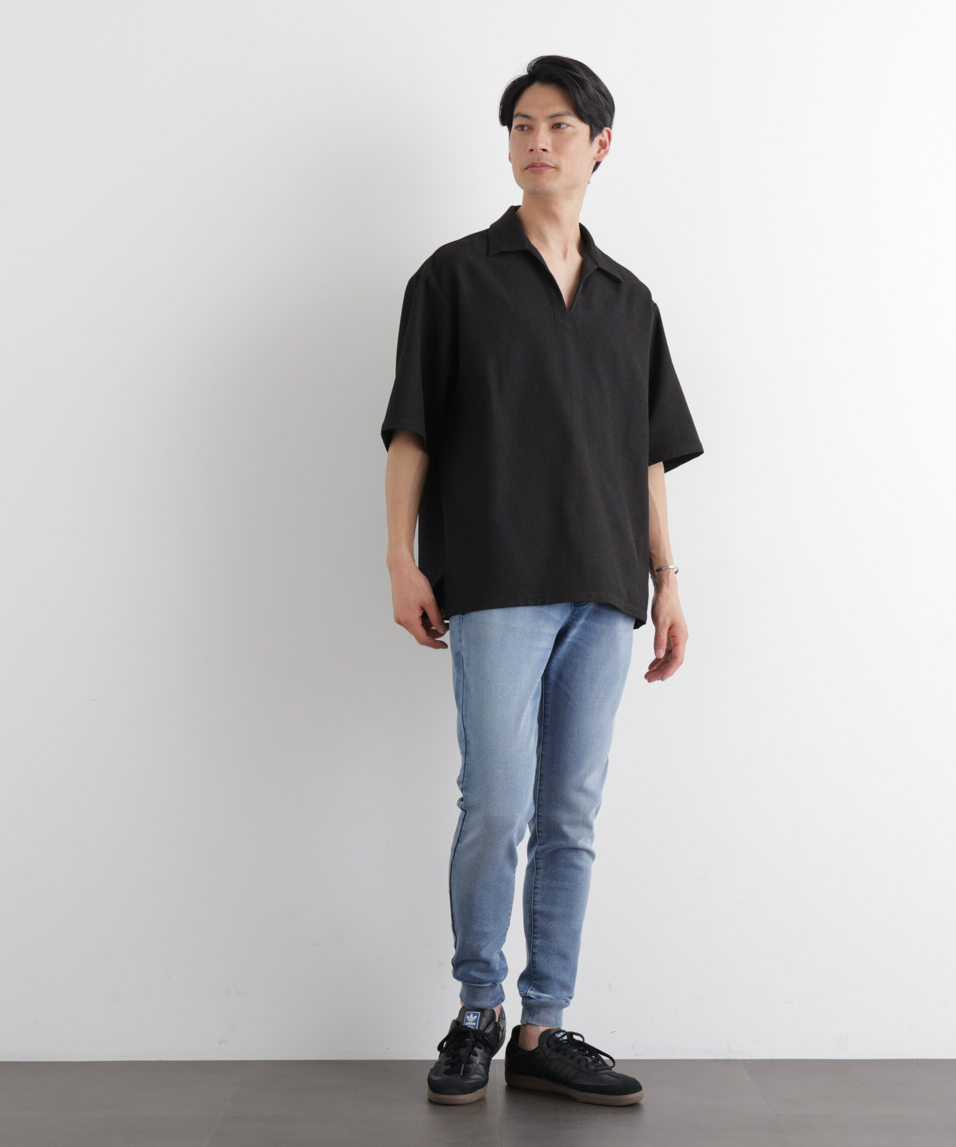 nano･universe「｢Meaningful Continuity｣ ストレッチデニムジョガーパンツ」|チノ|