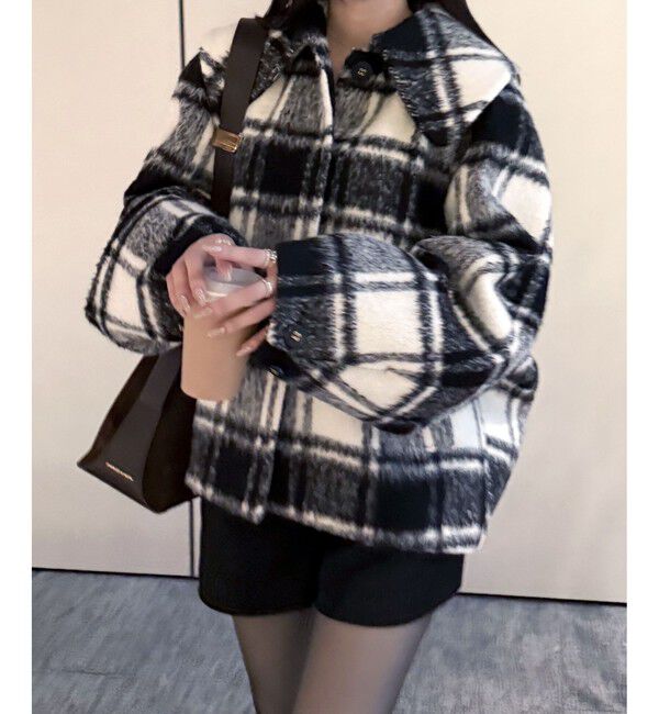 VIS「【アウター総選挙1位】ビッグカラーモモンガシャギーショートコート」|ブルゾン・スタジャン|