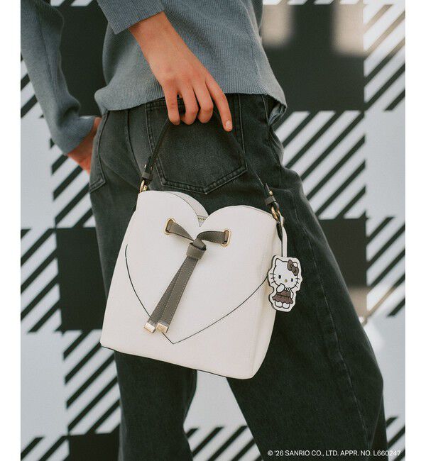VIS「【HELLO KITTY&times;VIS】ハートカットバッグ」|ショルダー・メッセンジャー|