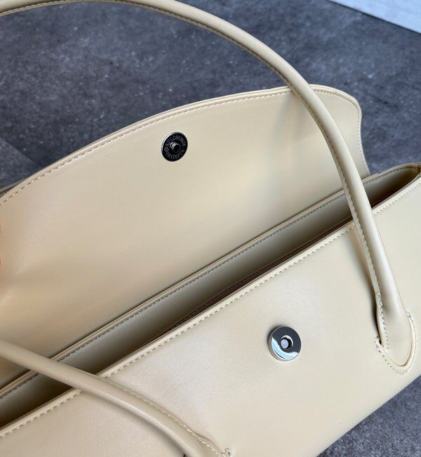  「【WEB限定】横長フラップショルダー」|トートバッグ|