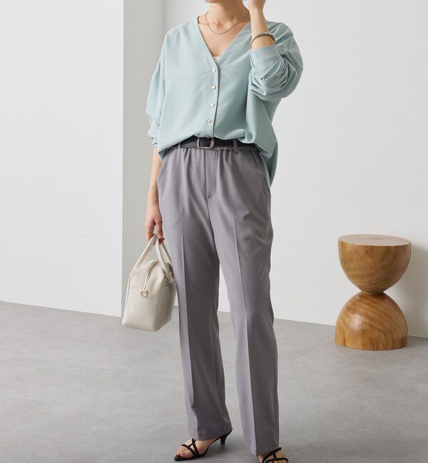  「【褒められシルエット】イージーフレアパンツ」|チノ|
