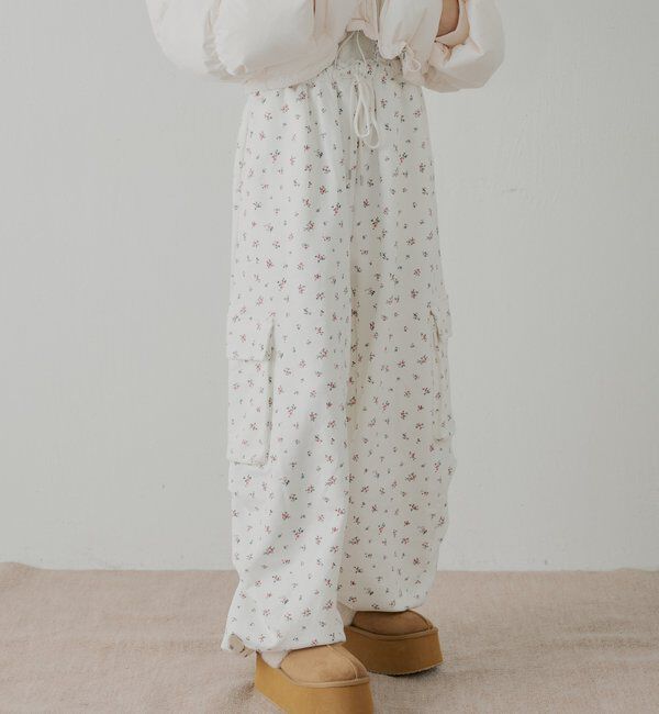  「ワイドカーゴパンツ」|チノ|