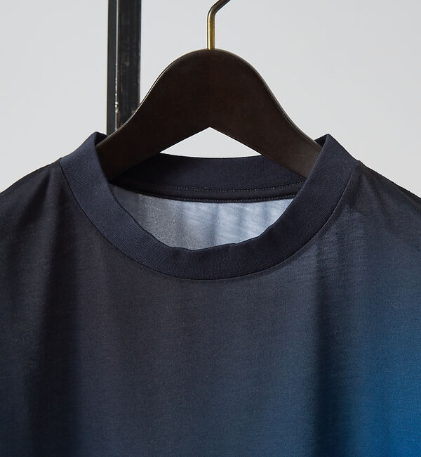 ABAHOUSE「【グラデーション】グラフィックプリント 半袖Tシャツ」|Tシャツ・カットソー|