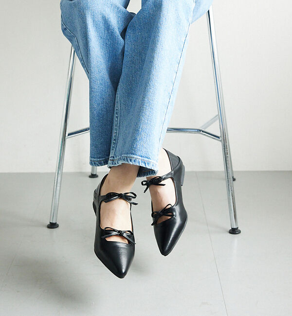 AU BANNISTER「【販売店舗限定】ダブルリボンポインテッドパンプス」|パンプス|