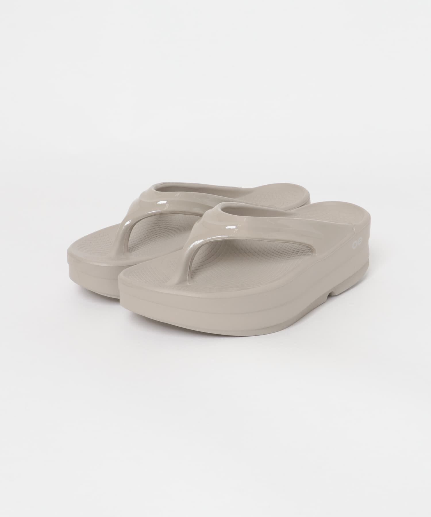 URBAN RESEARCH DOORS「OOFOS　OOmega」|サンダル|