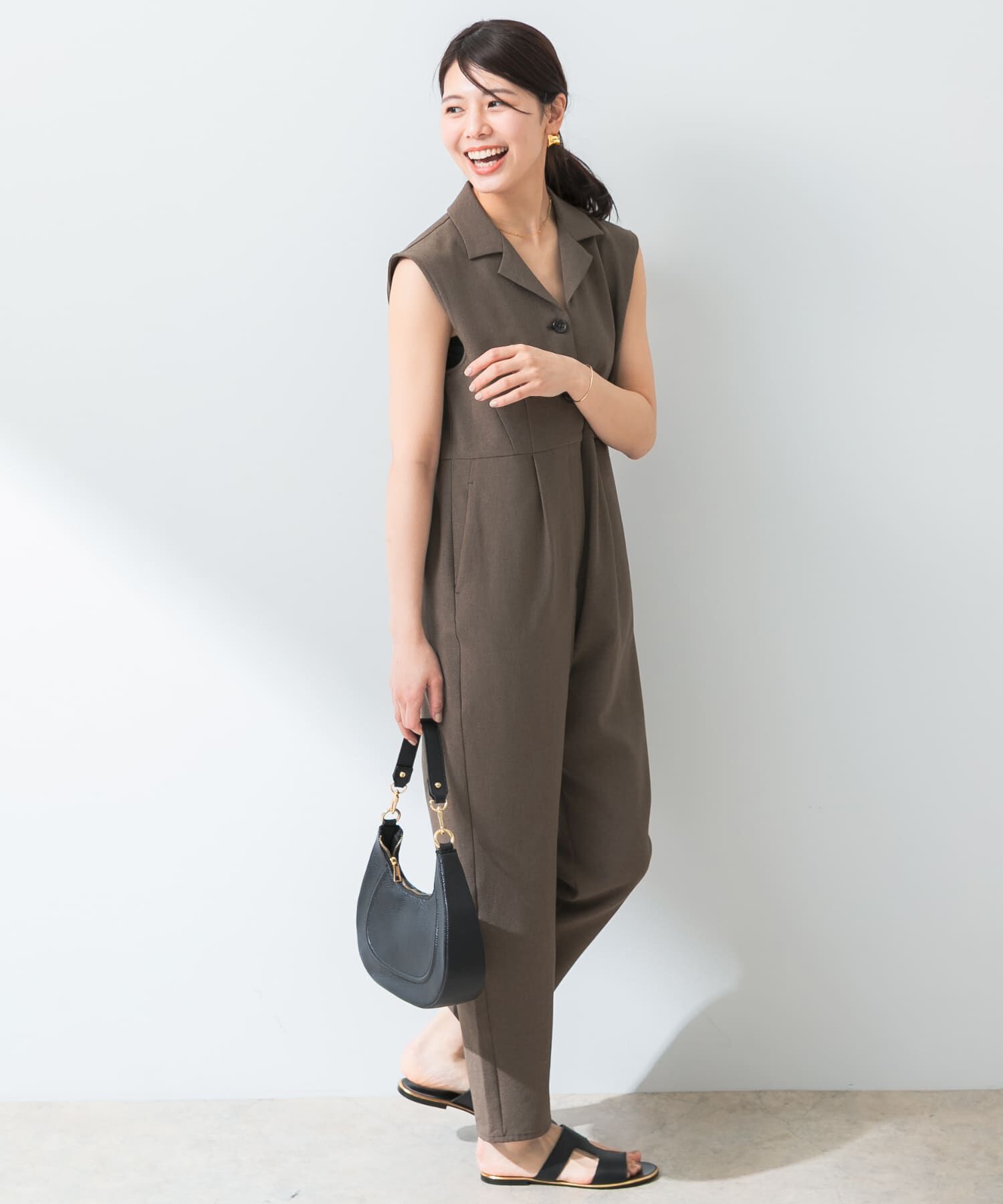 URBAN RESEARCH ROSSO「『UR TECH DRYLUXE』F by ROSSO　オープンカラーオールインワン」|スカート|モカ