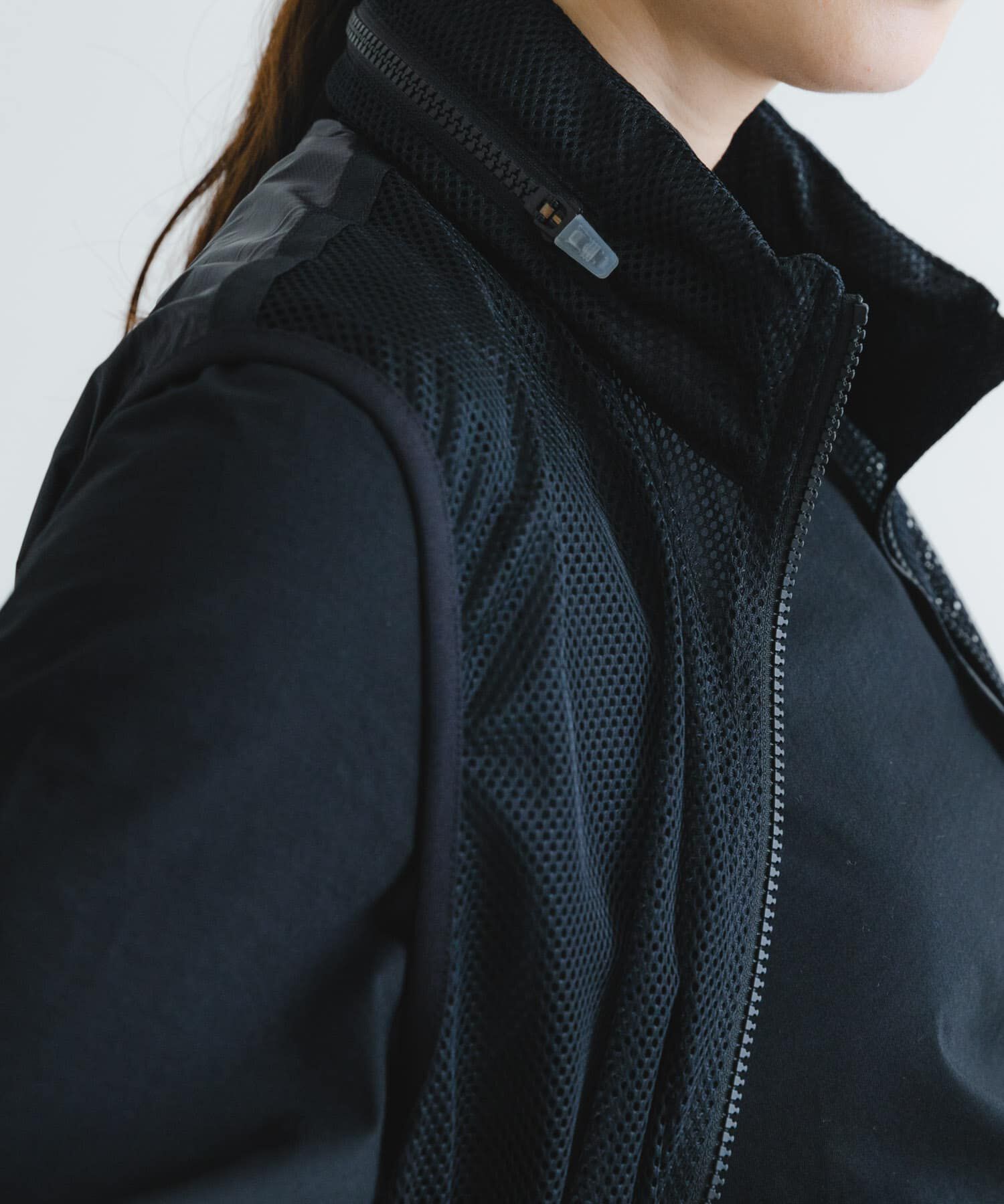 URBAN RESEARCH「MARMOT CAPITAL　PERTEX FLONT MESH VEST」|ノーカラーコート|