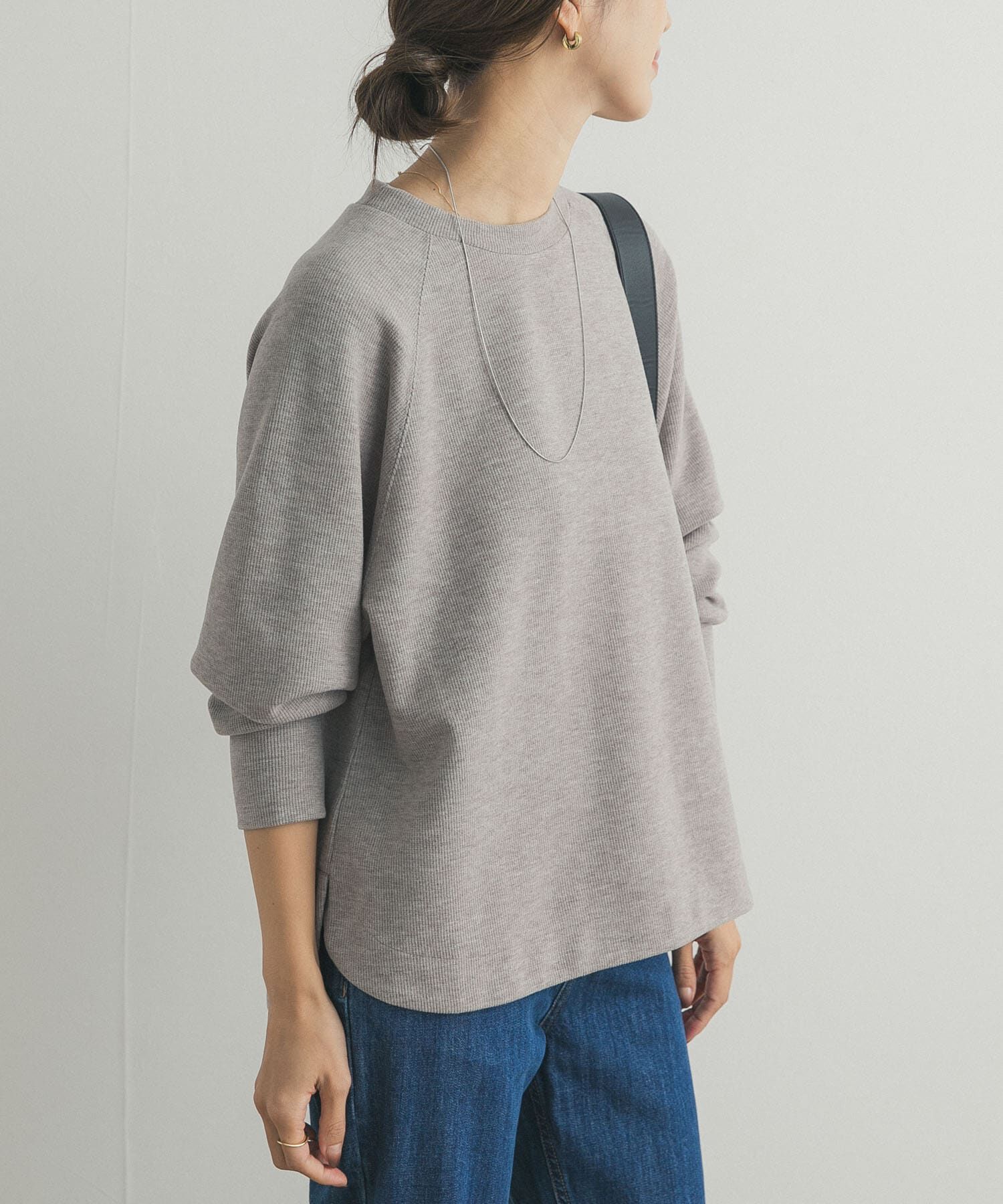 URBAN RESEARCH DOORS「『WEB/一部店舗限定カラー』ラグランフレアプルオーバー」|Tシャツ・カットソー|