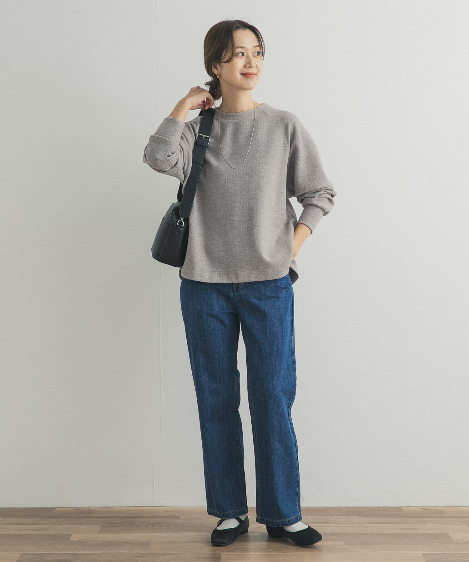 URBAN RESEARCH DOORS「『WEB/一部店舗限定カラー』ラグランフレアプルオーバー」|Tシャツ・カットソー|