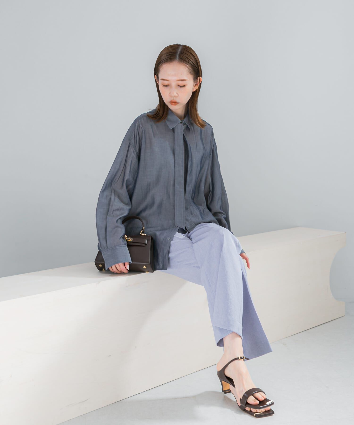 URBAN RESEARCH ROSSO「タイ付デニムライクシアーシャツ」|シャツ・ブラウス|