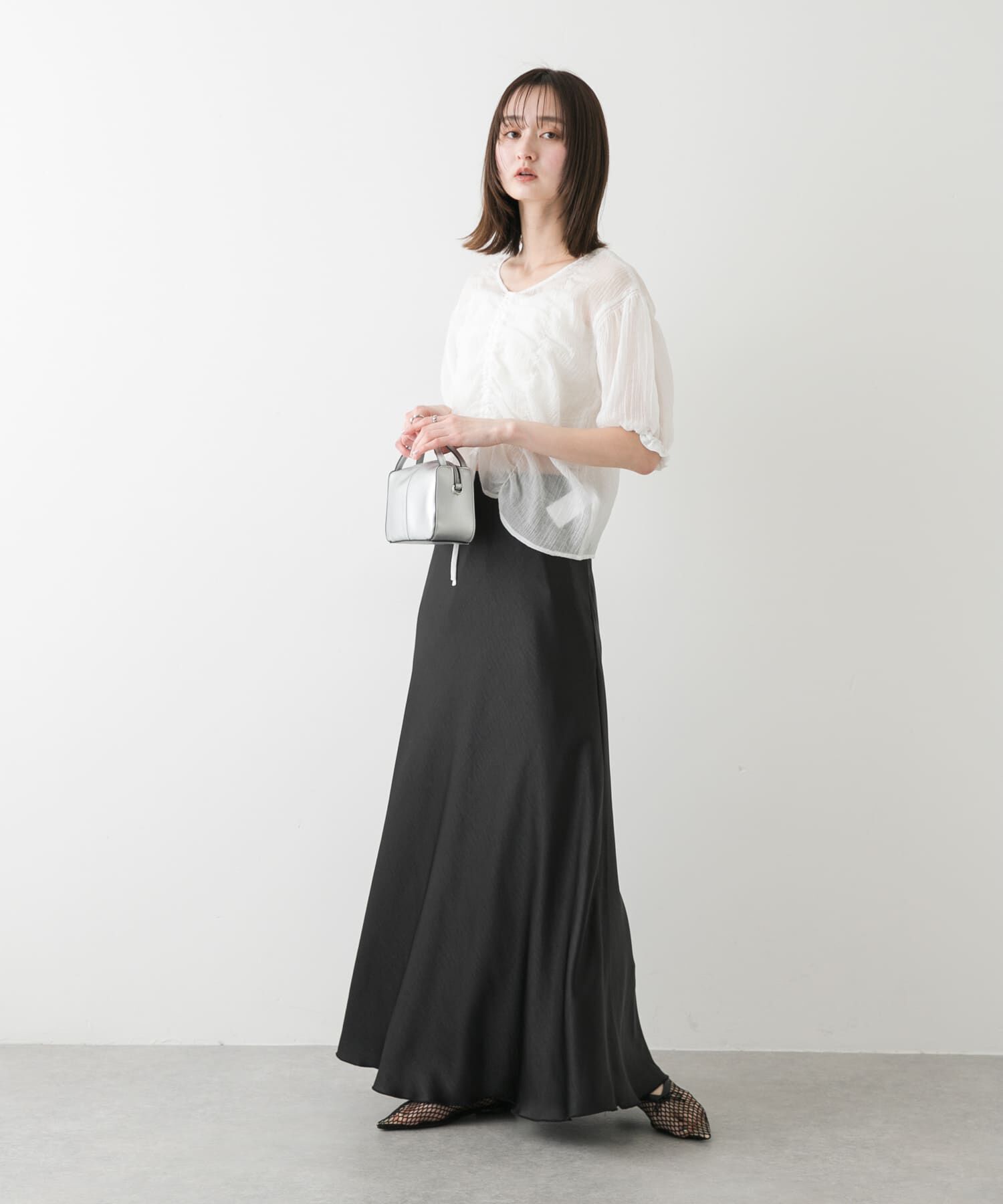 SENSE OF PLACE by URBAN RESEARCH「『一部WEB限定カラー』ナローサテンスカート」|スカート|