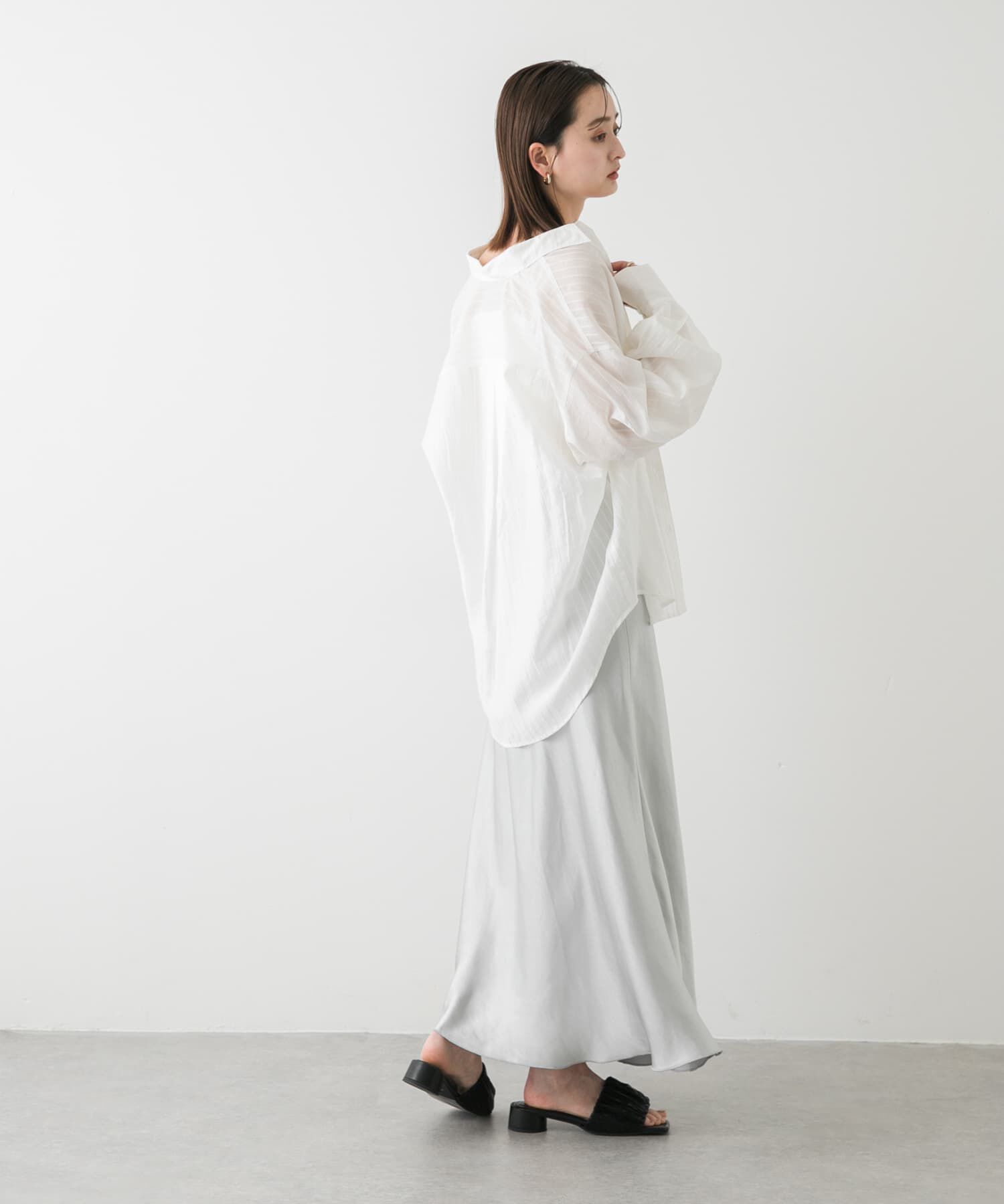 SENSE OF PLACE by URBAN RESEARCH「『一部WEB限定カラー』ナローサテンスカート」|スカート|