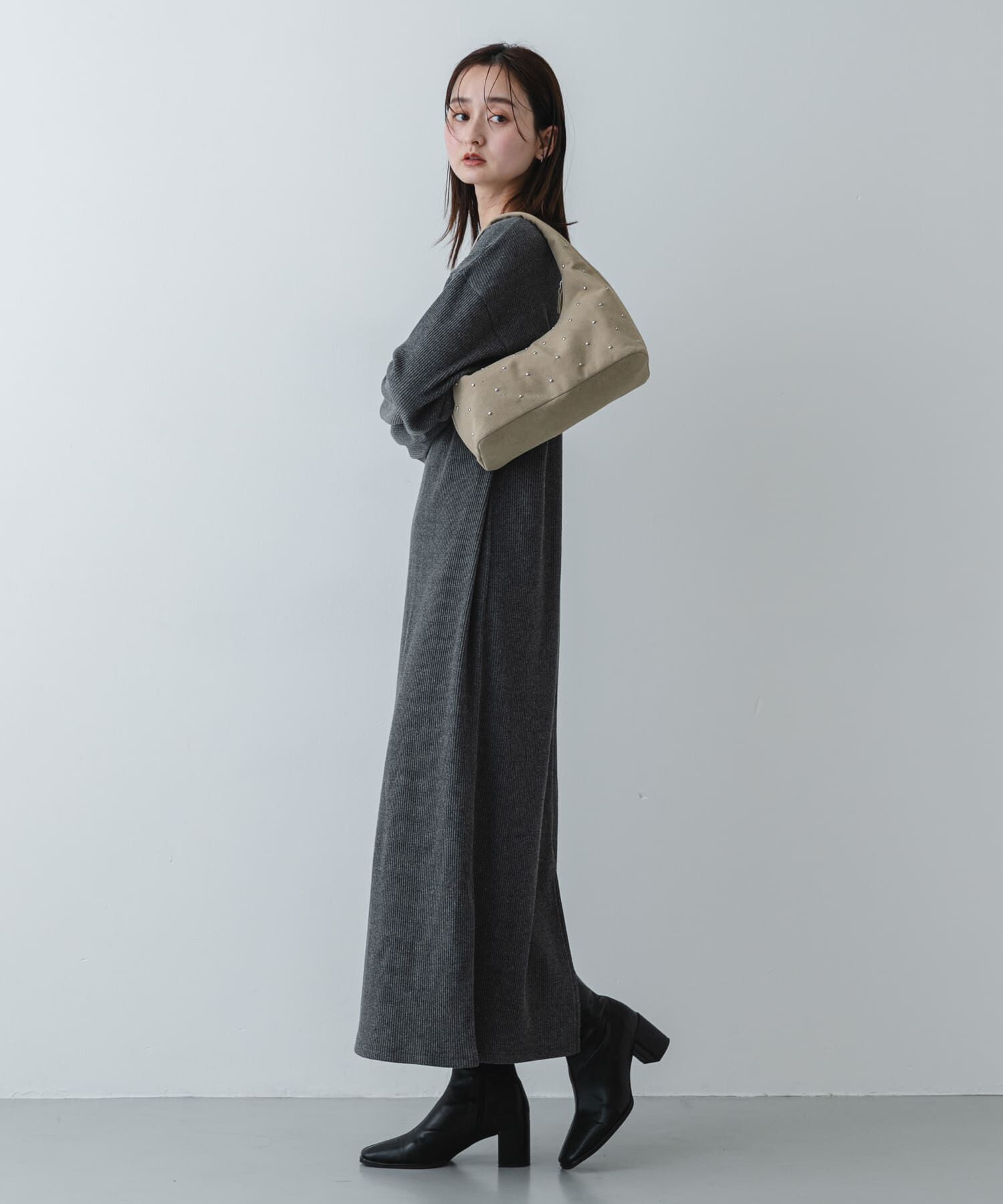 SENSE OF PLACE by URBAN RESEARCH「スタッズラウンドバッグ」|ハンドバッグ|