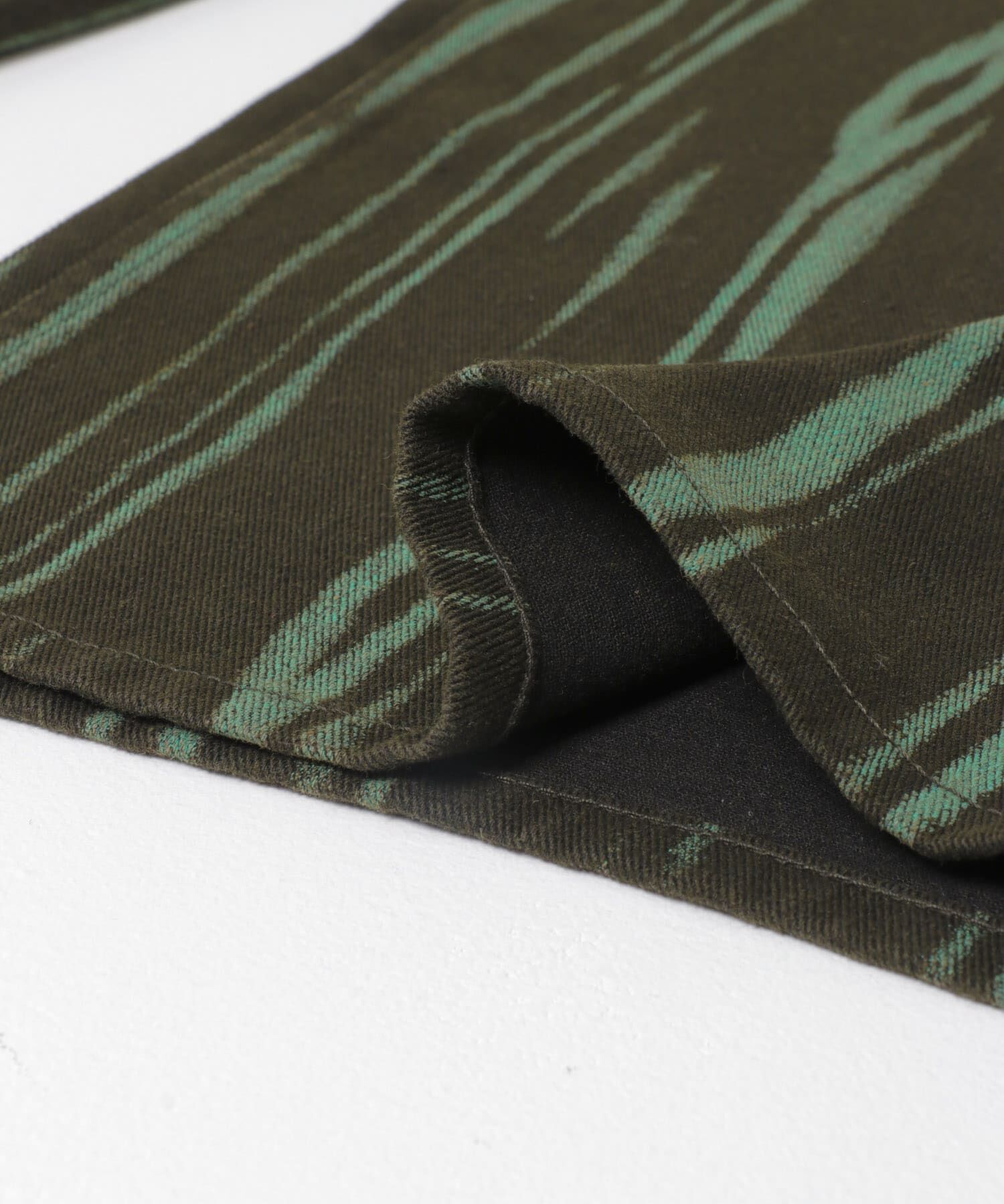 SENSE OF PLACE by URBAN RESEARCH「マーブルプリントワイドデニム」|デニム|