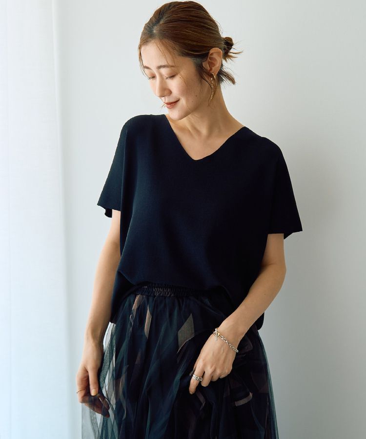YECCA VECCA「Vネックドルマンニット」|ニット・セーター|Black