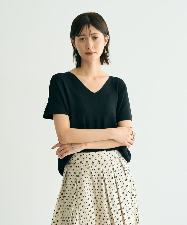 YECCA VECCA「Vネックドルマンニット」|ニット・セーター|