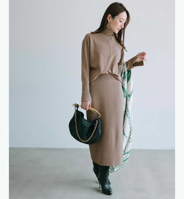 ur's「【星玲奈さんコラボアイテム】ハイネックドロップショルダーオーバーサイズニット」|ニット・セーター|