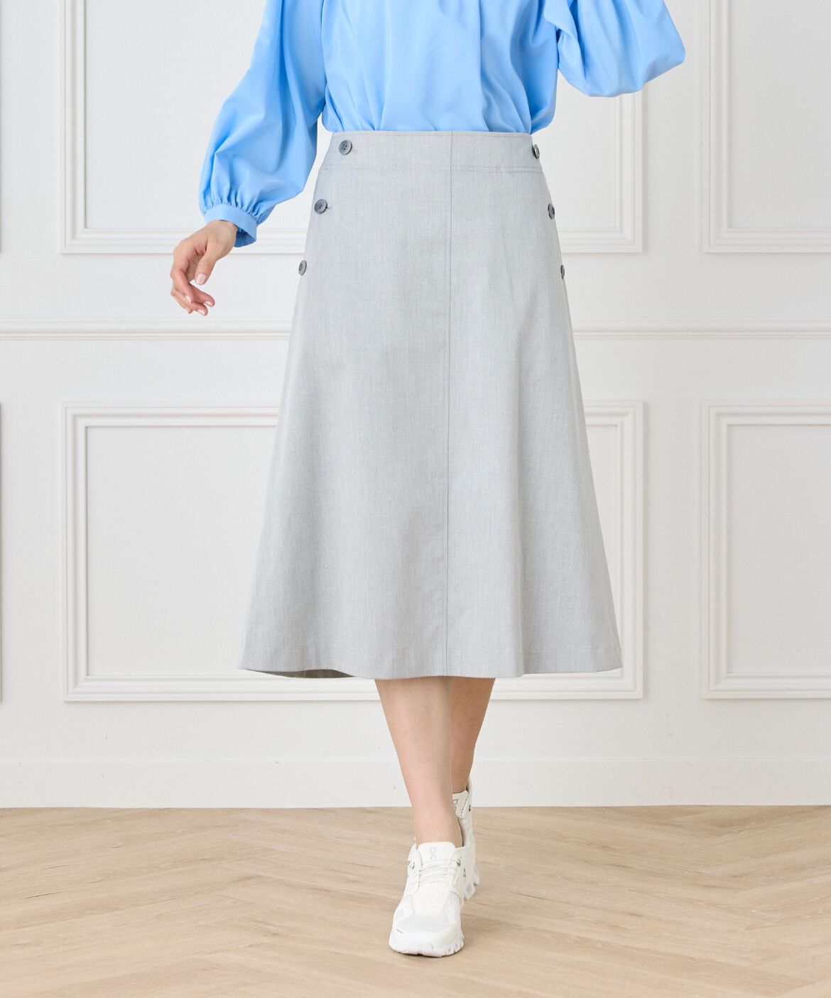 DAY by DAY it&rsquo;s international「フロントボタンAラインスカート」|台形|グレー1