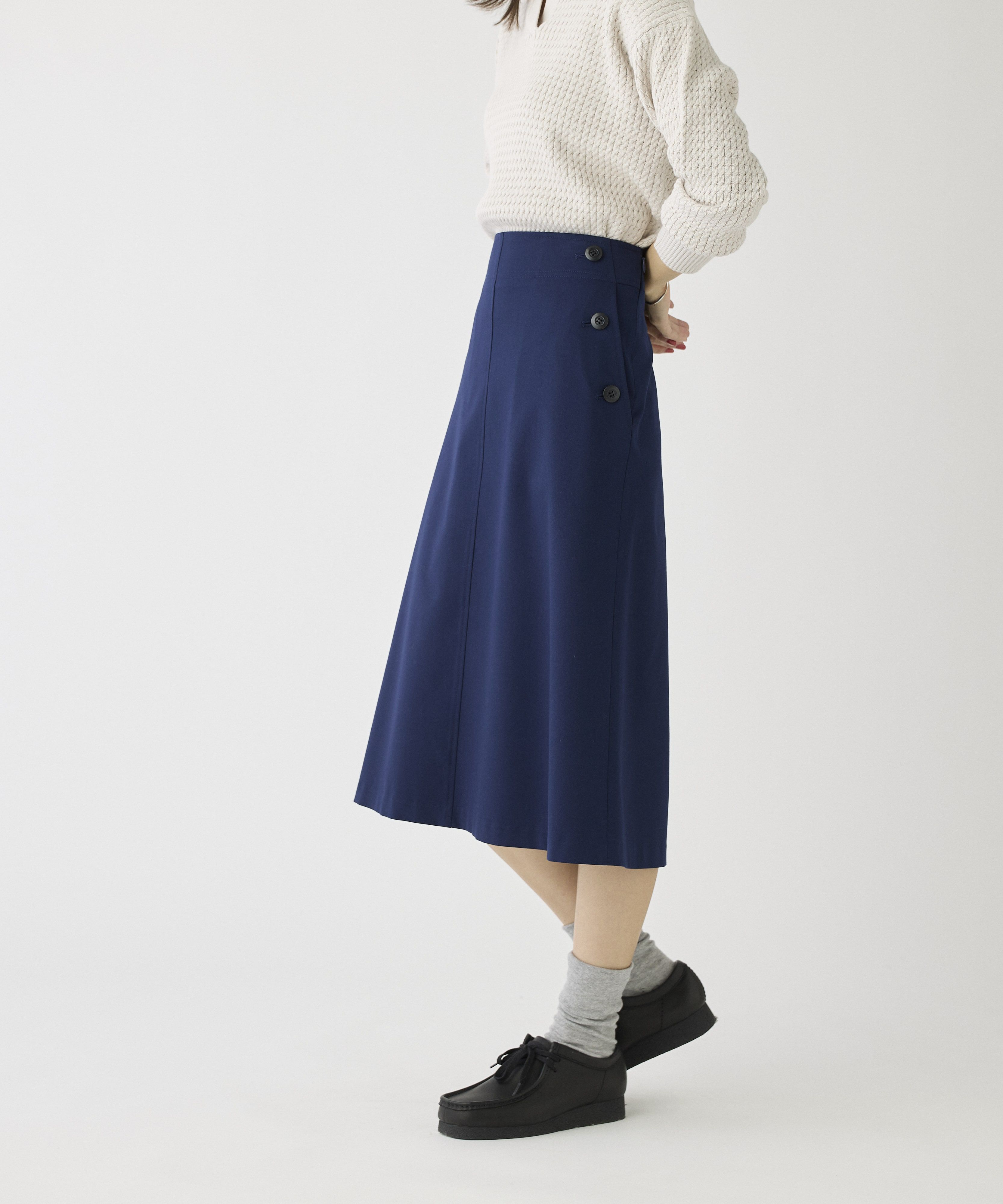 DAY by DAY it&rsquo;s international「フロントボタンAラインスカート」|台形|