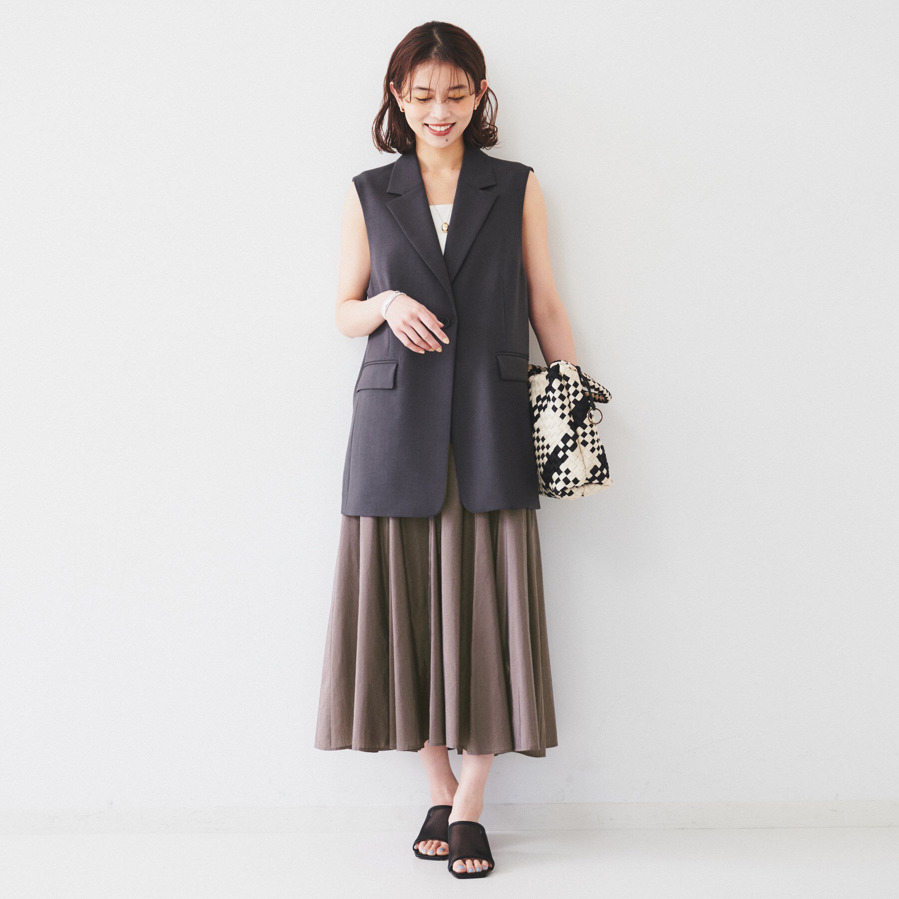 UNTITLED「【トレンド/後ろゴム】ローンフレアスカート」|スカート|