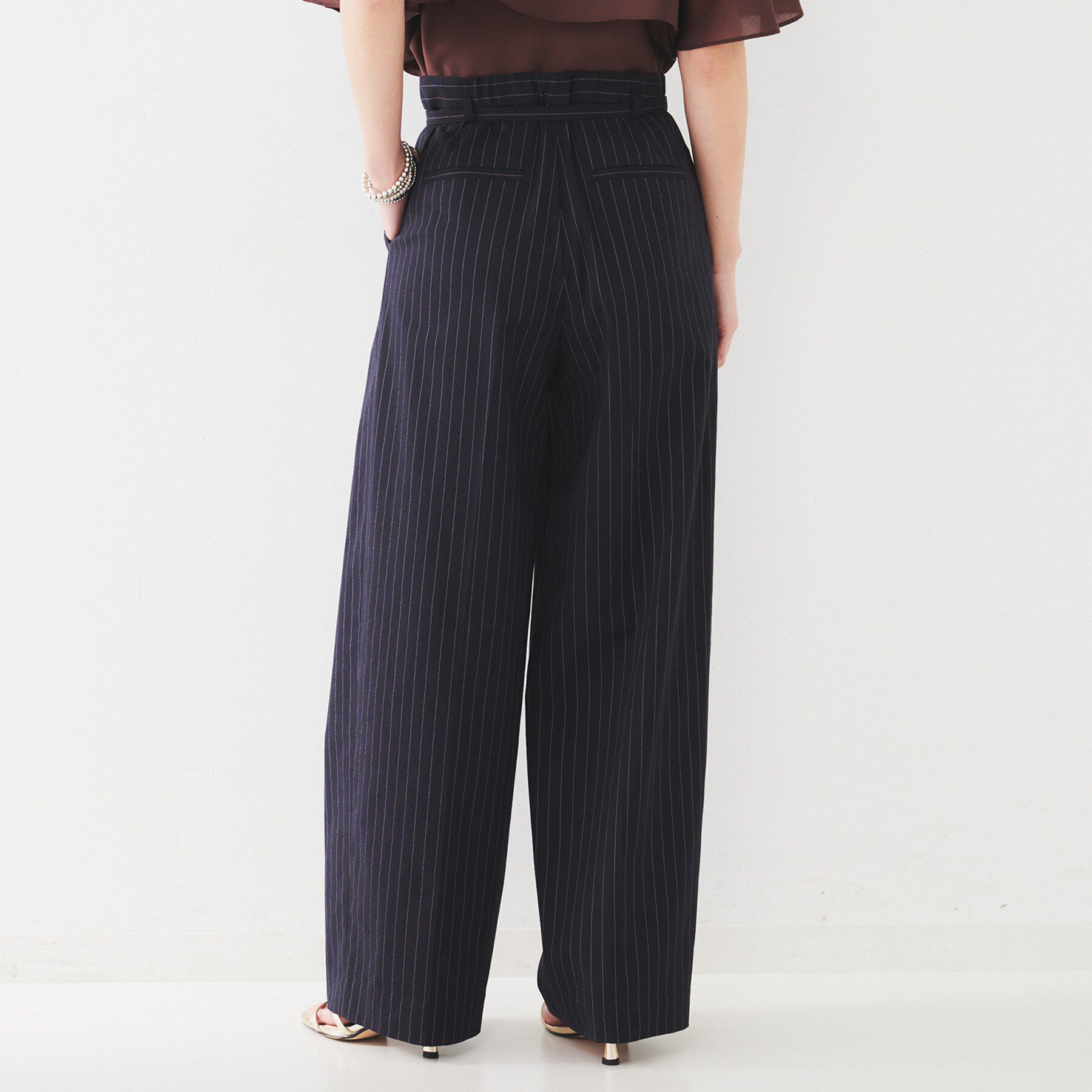 UNTITLED「【セットアップ可能／オンオフ】ラミー混 タックワイドパンツ」|その他|