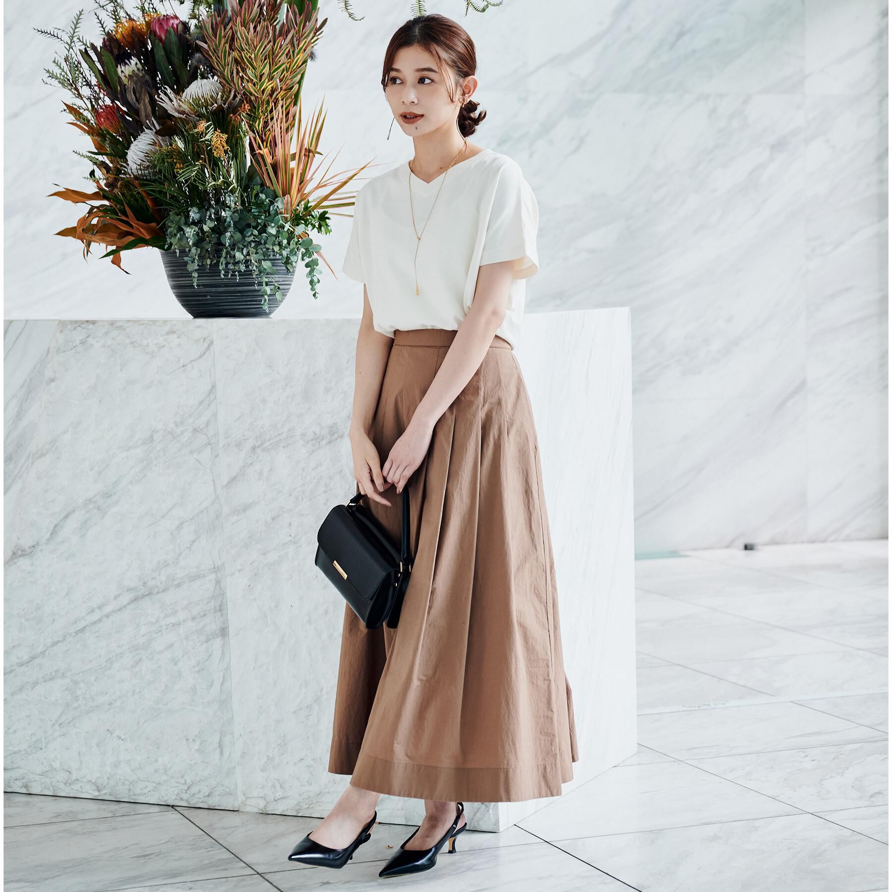 UNTITLED「【洗える/前後2WAY】ネックプルオーバーニット」|ニット・セーター|