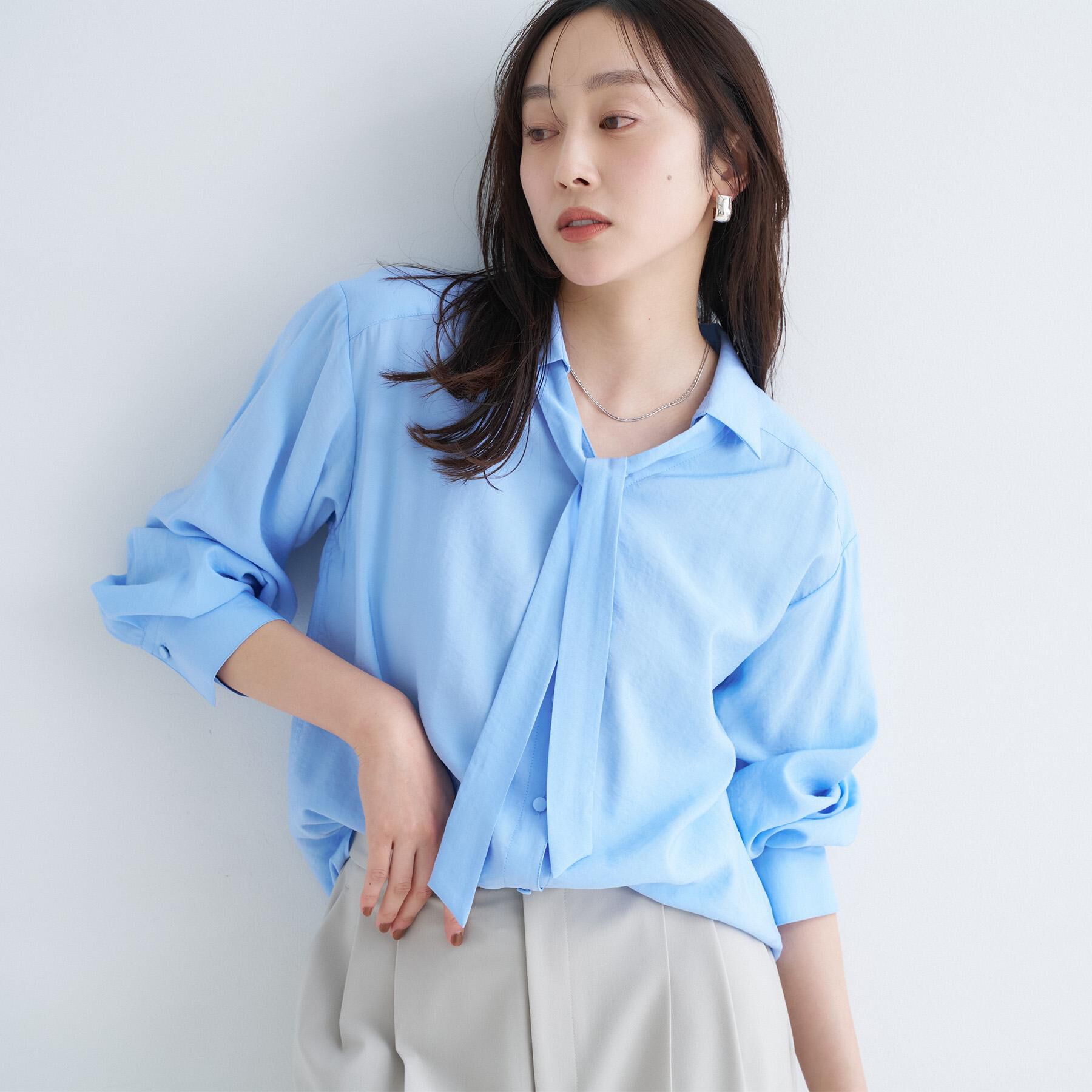 UNTITLED「【洗える/接触令感】リラックスボウタイブラウス」|シャツ・ブラウス|ブルー(091)