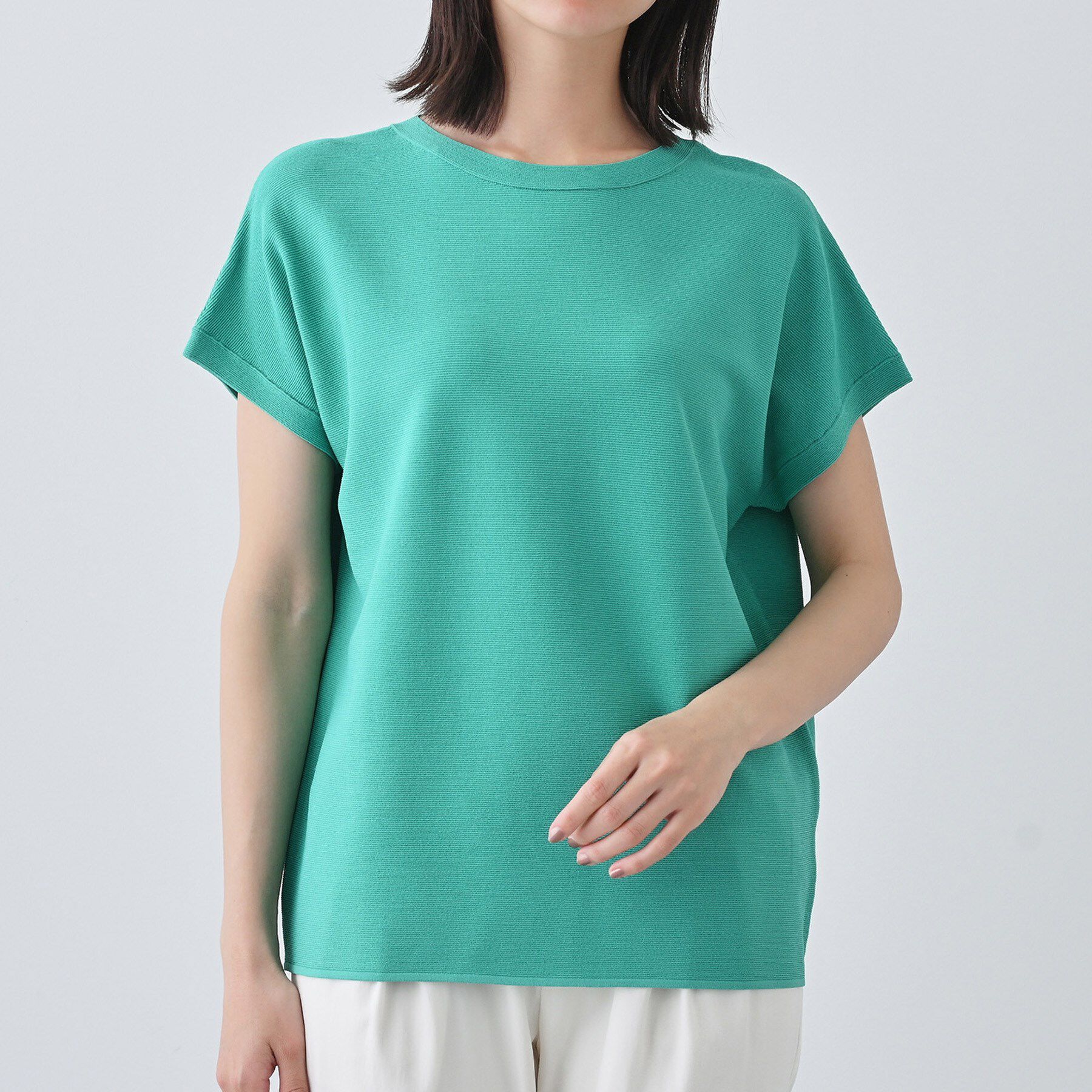 INDIVI「新色登場！【洗える／清涼感】レーヨンストレッチ フレンチスリーブニット」|ニット・セーター|