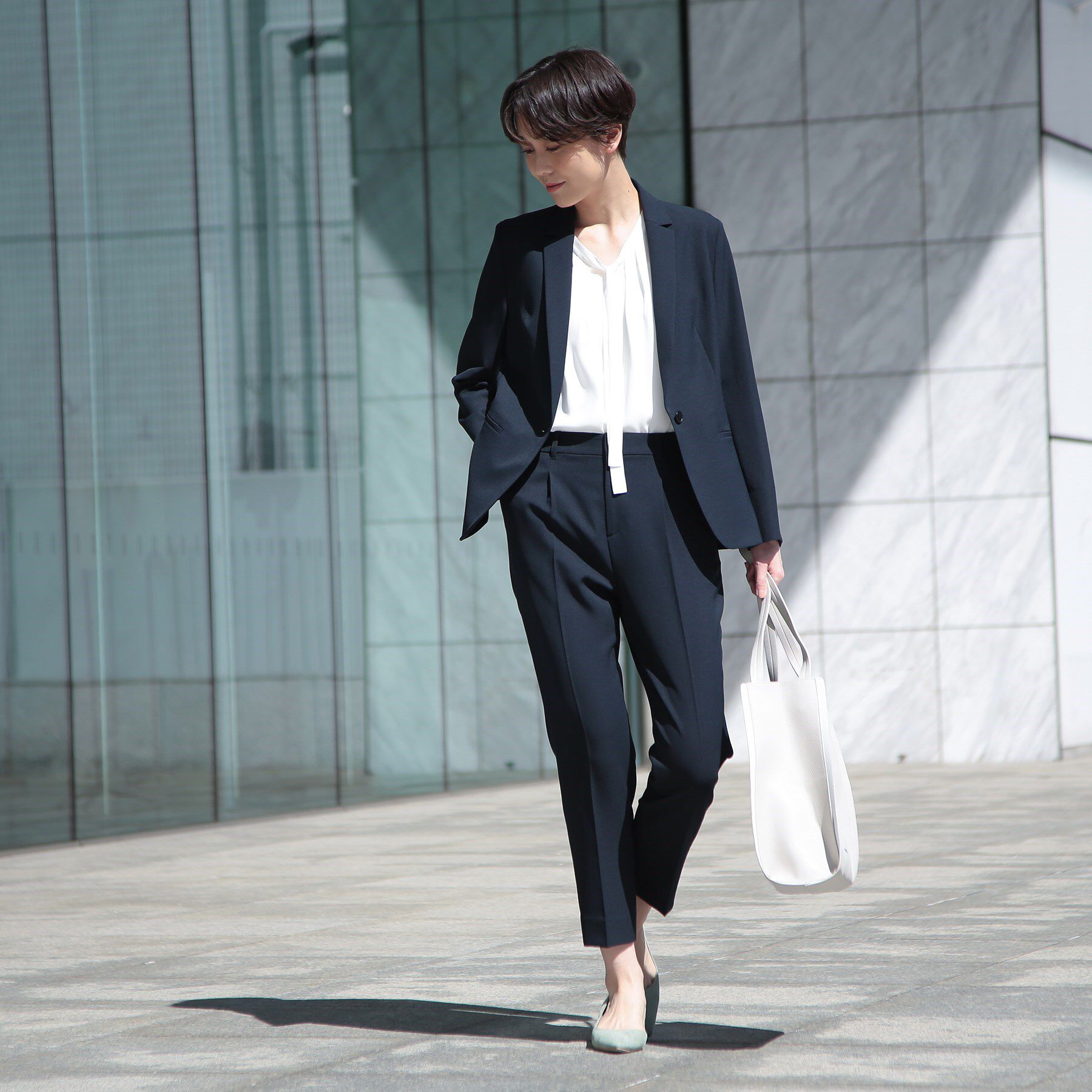 INDIVI「【定番スーツ/UVケア/接触冷感/洗える】タックテーパードパンツ」|その他|