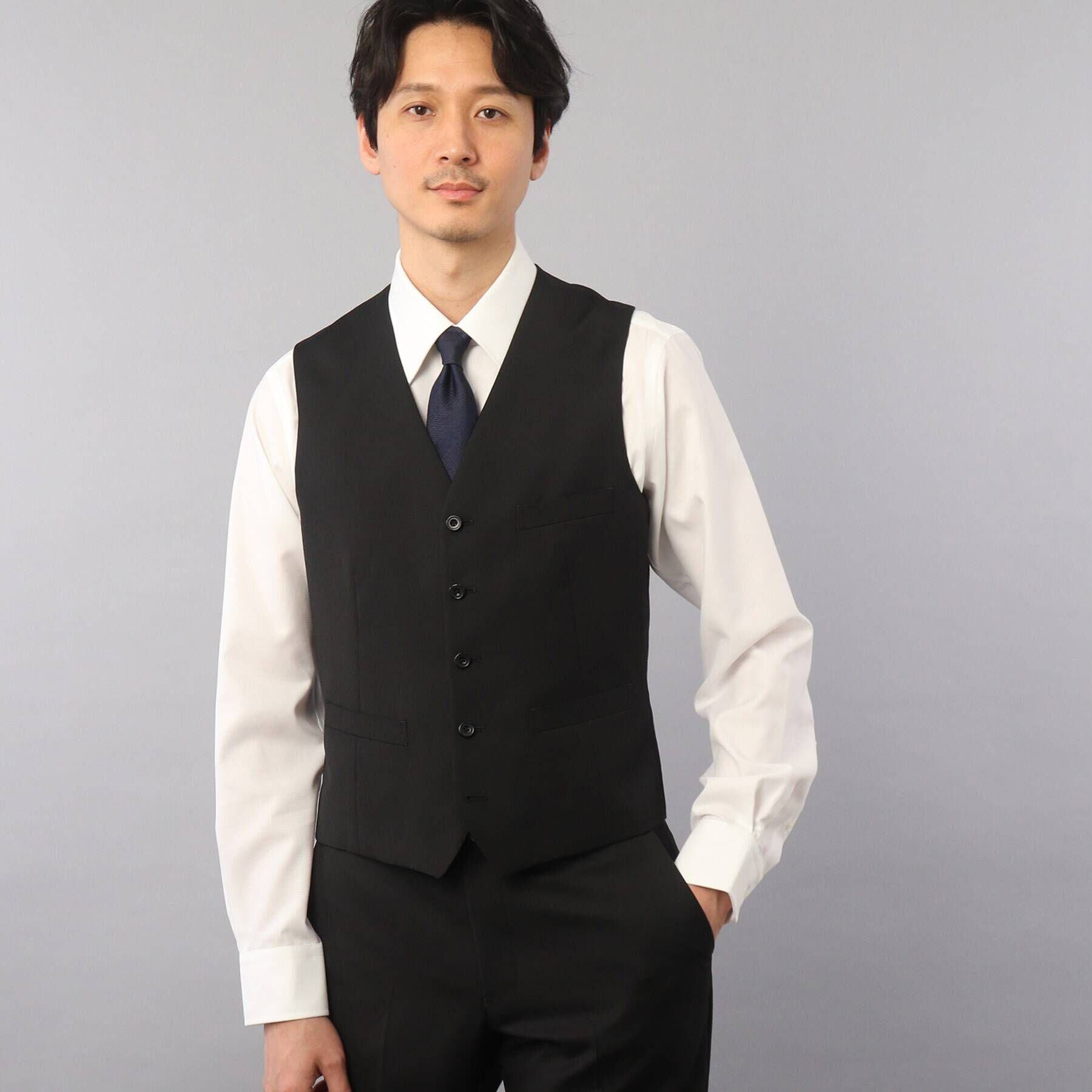 TAKEO KIKUCHI「【Sサイズ～】サージ　ベスト」|スーツ|ブラック(019)