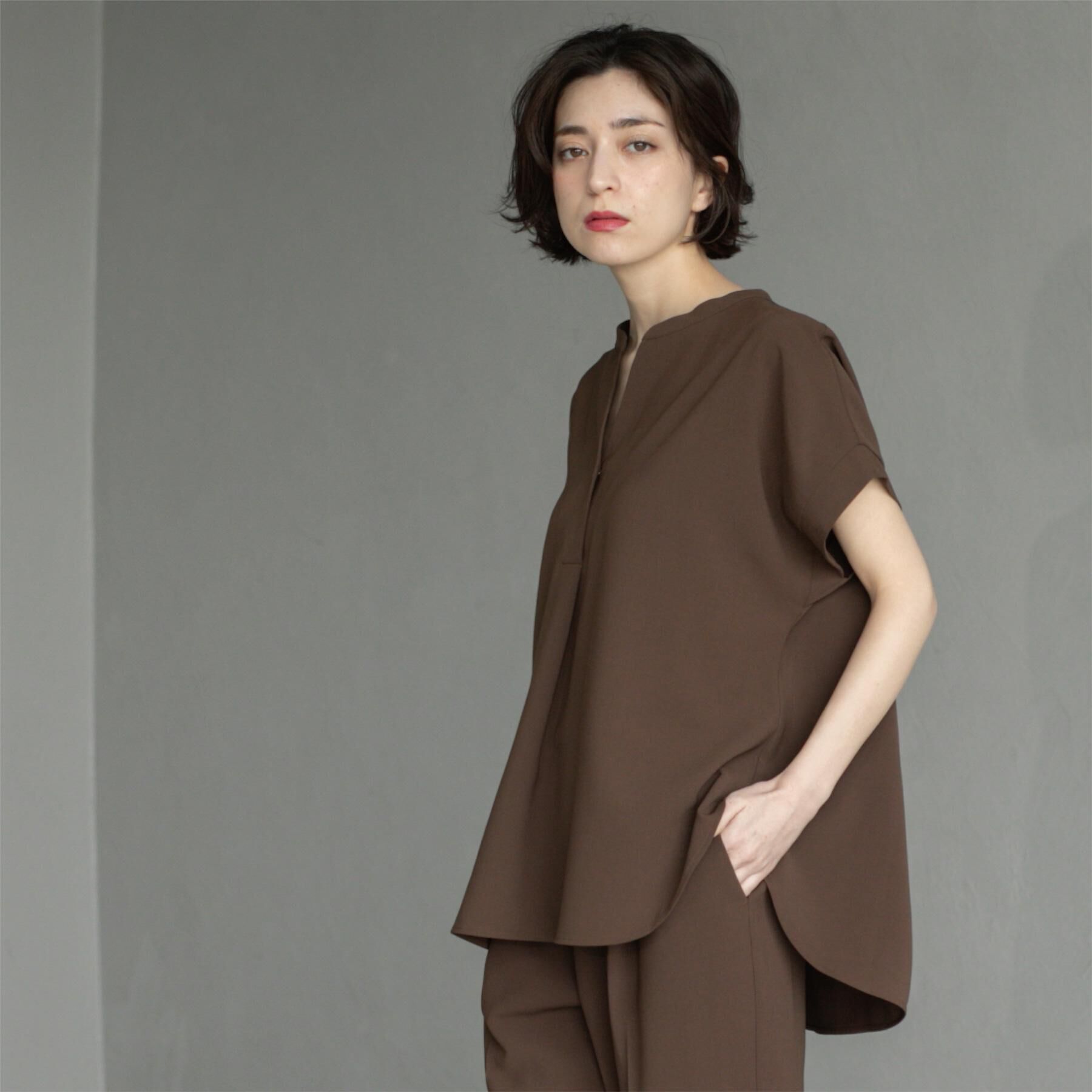 OPAQUE.CLIP「《7色展開/SS-LLサイズ》ストレッチスキッパーブラウス/セットアップ対応【洗濯機洗い可/防シワ】」|シャツ・ブラウス|