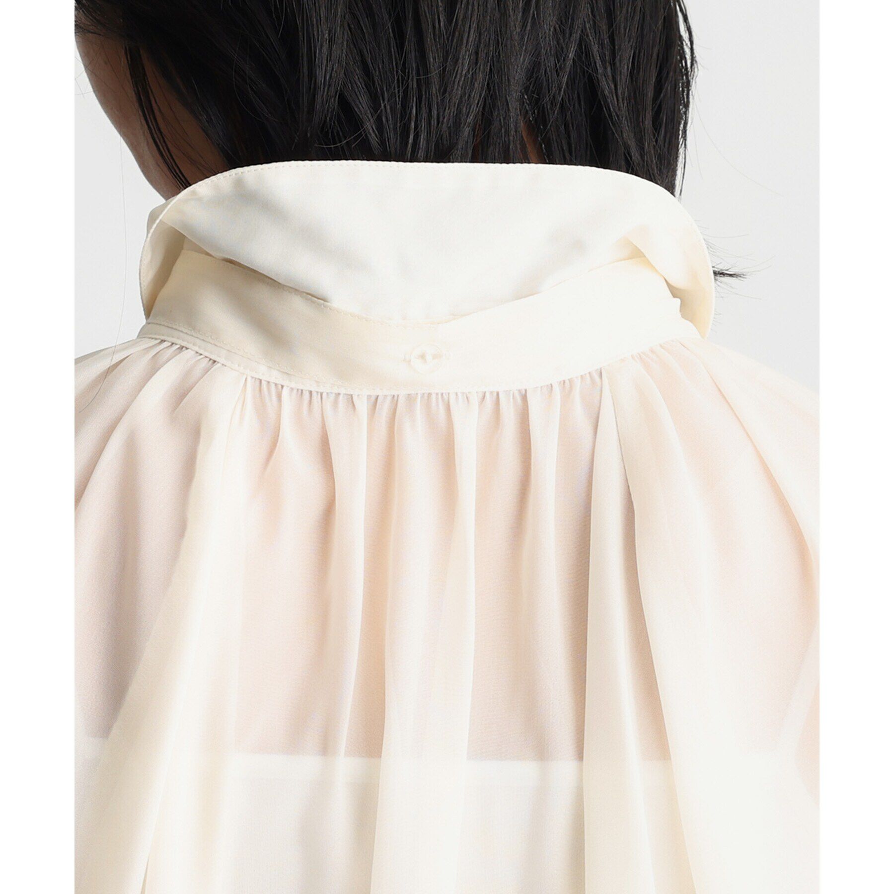 THE SHOP TK「【ONOFF活躍/セレモニー/通勤】タイ付きラメジョーゼットシャツ/洗える」|シャツ・ブラウス|