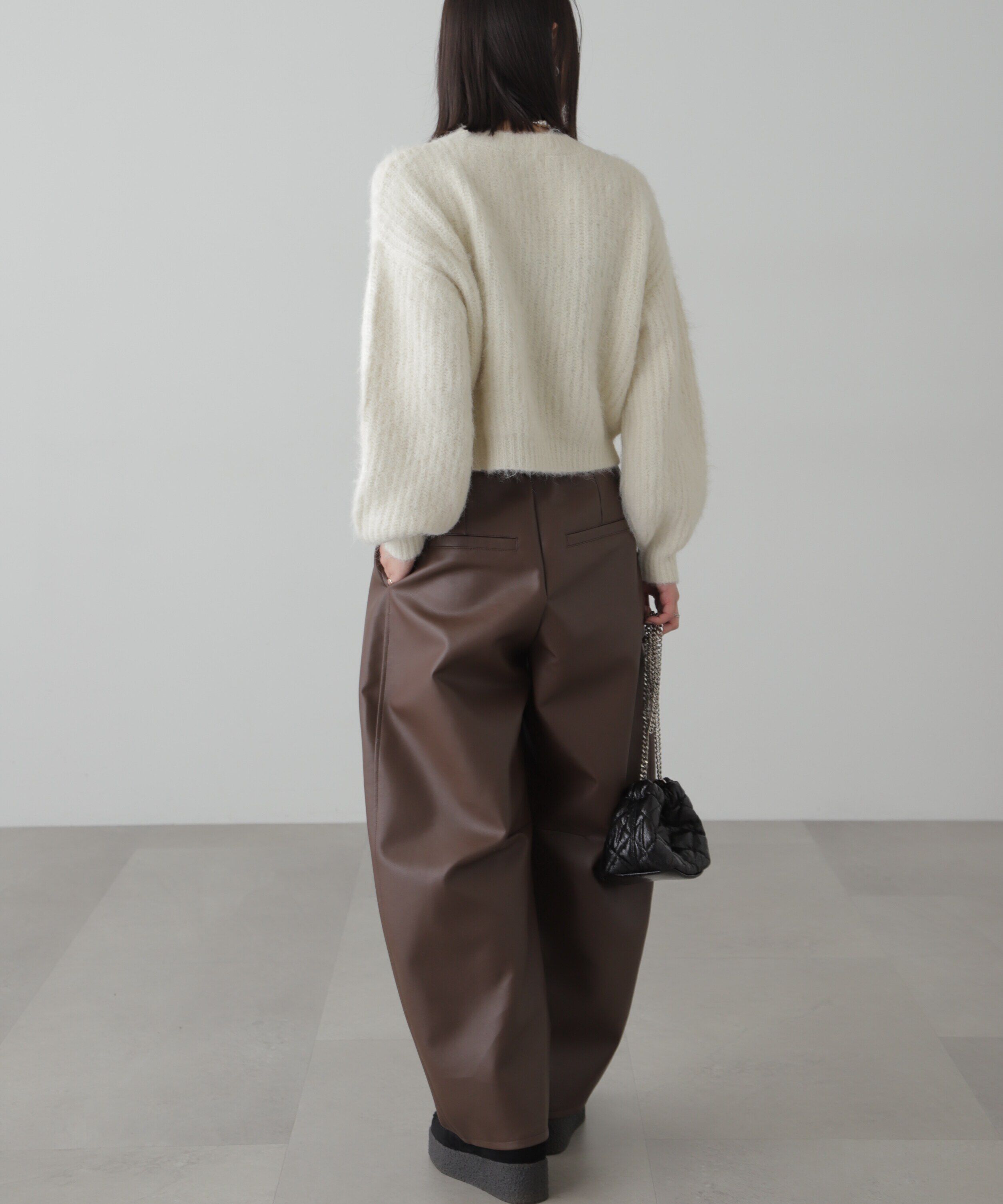  「合皮タックカーヴィーパンツ」|その他|