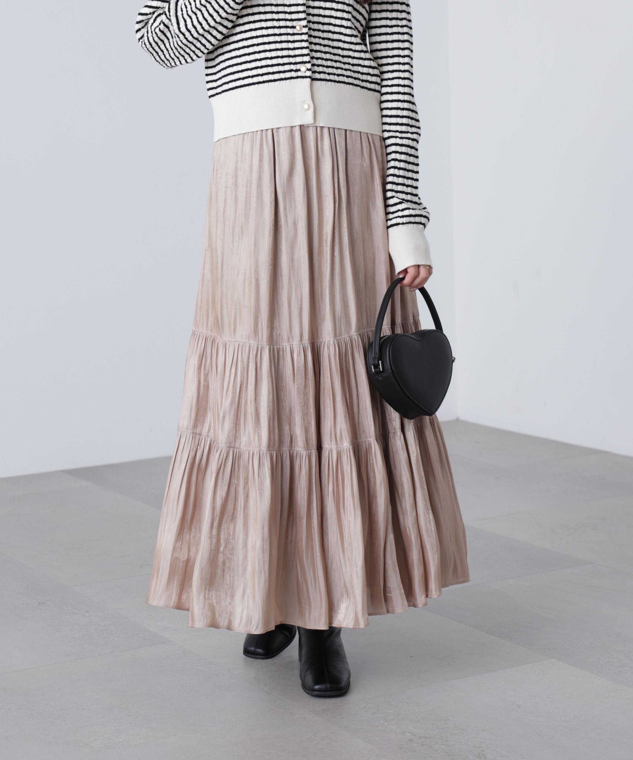  「シャイニーティアードスカート」|スカート|