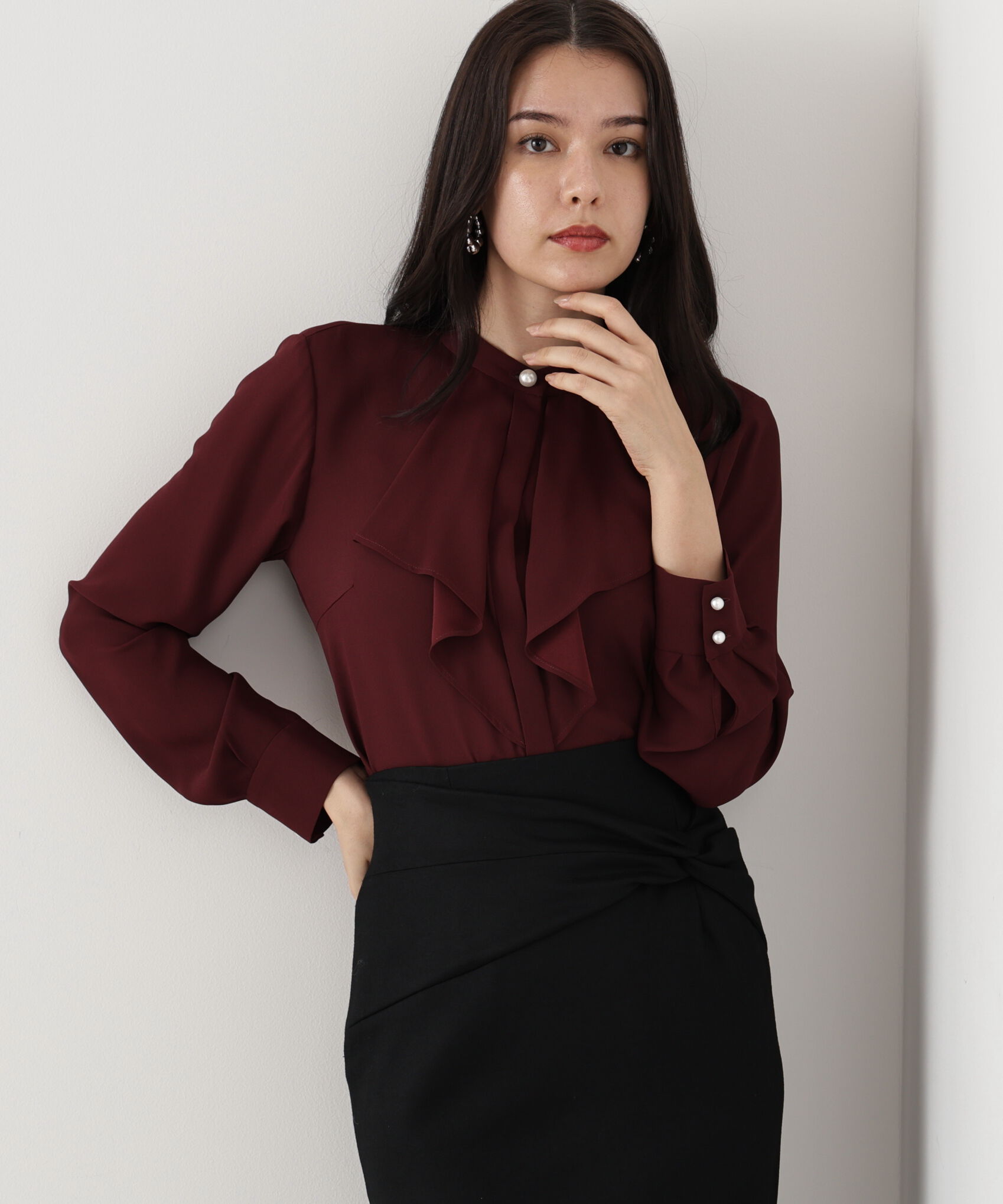  「◆フロントラッフルパール釦ブラウス」|シャツ・ブラウス|